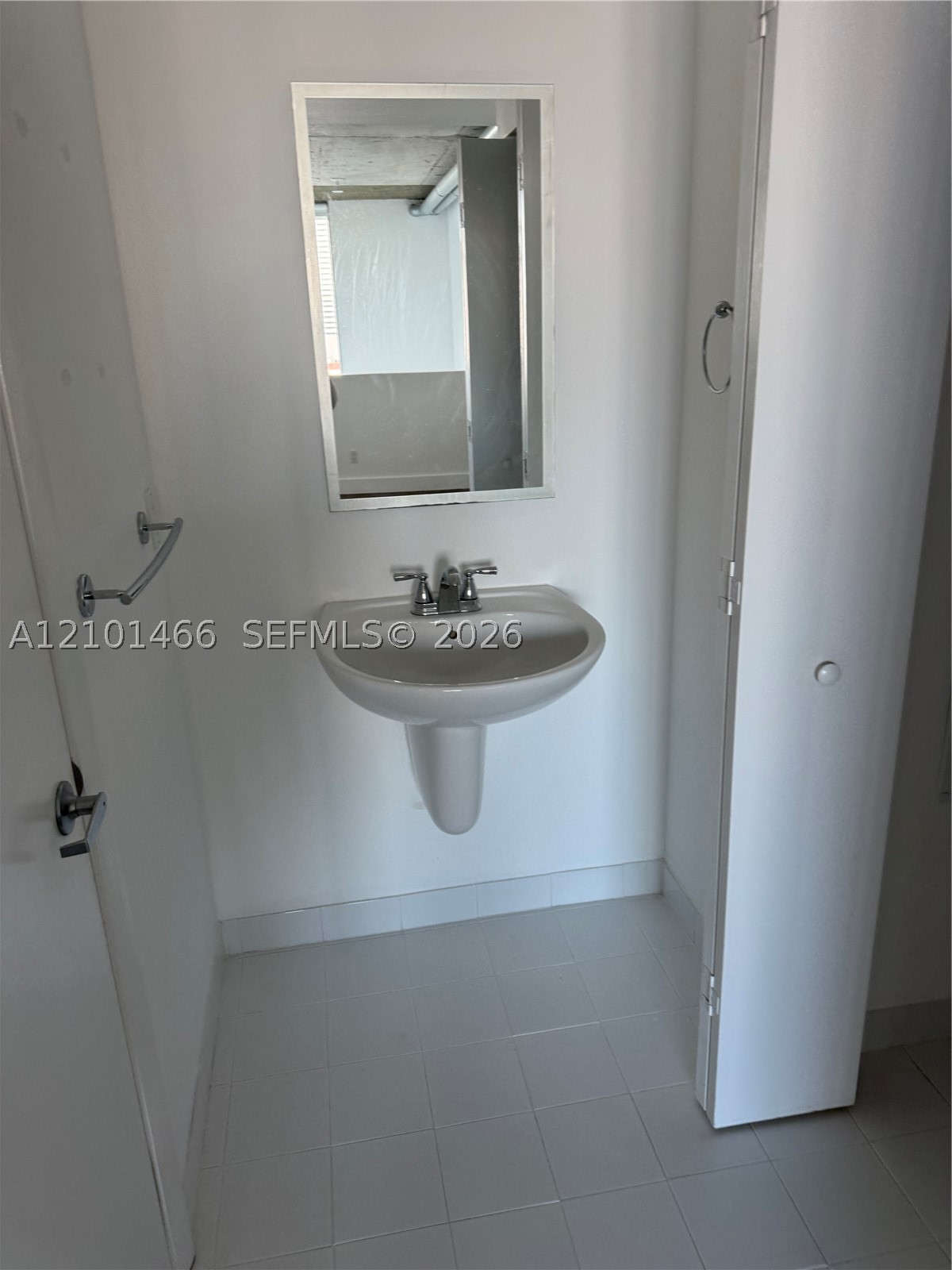 690 SW 1st Ct #1703, Miami FL 33130