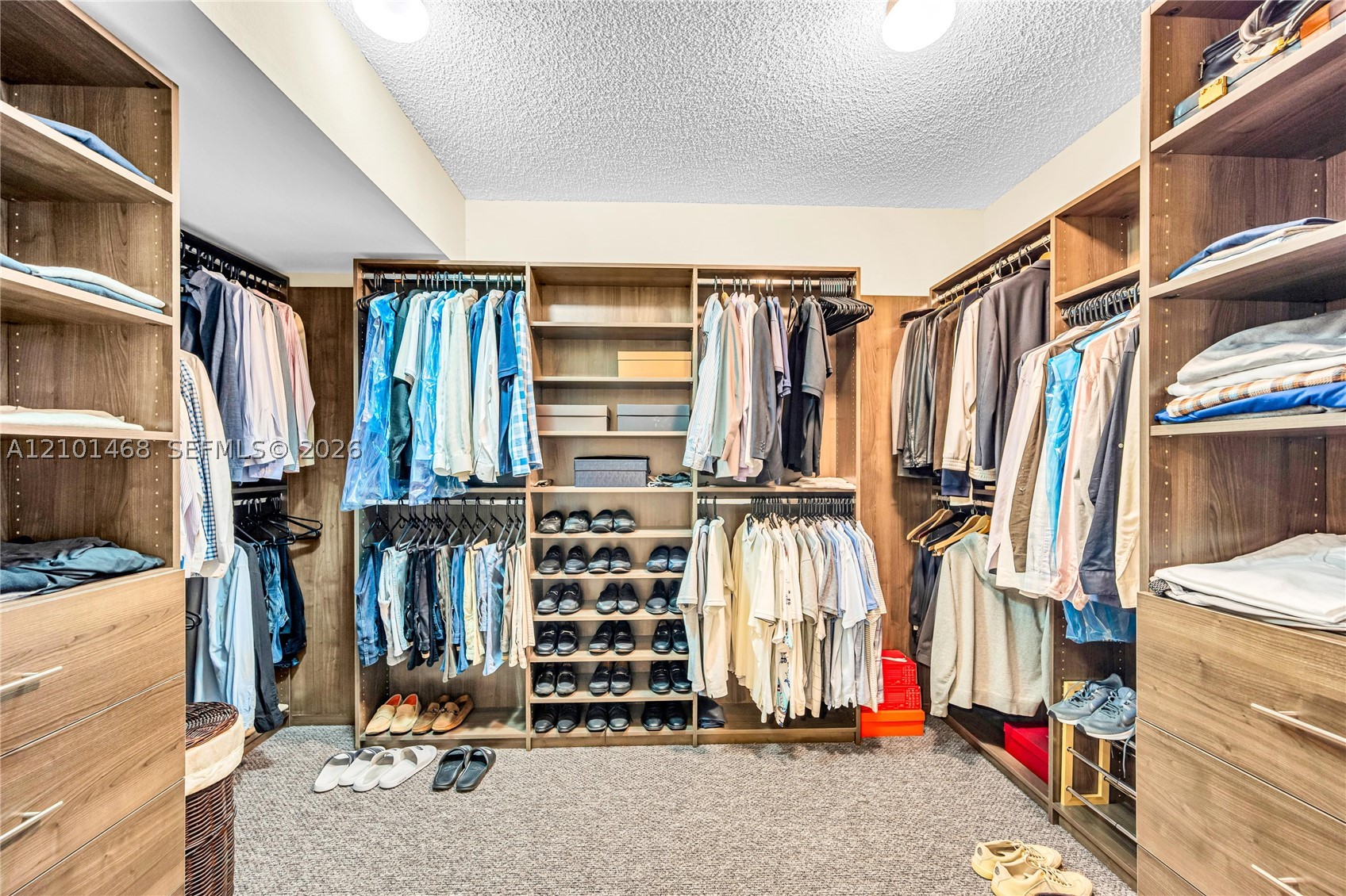 21050 Point Pl #502, Aventura FL 33180