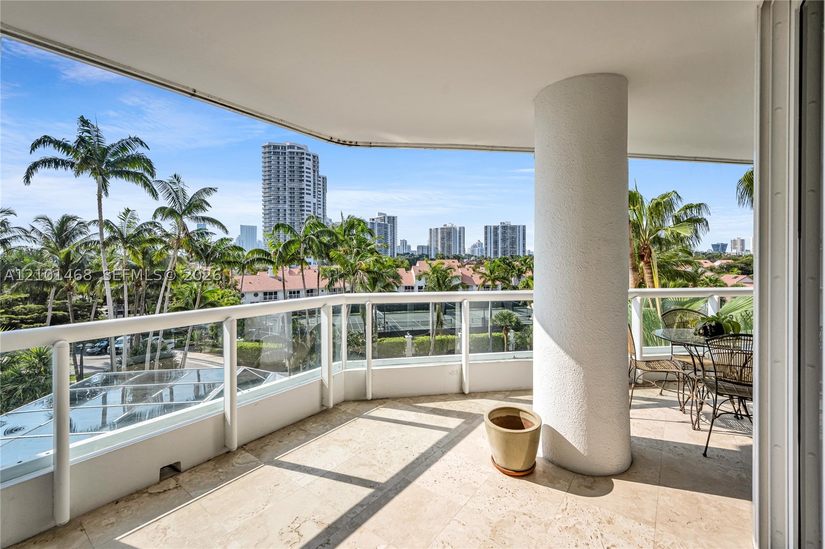 21050 Point Pl #502, Aventura FL 33180