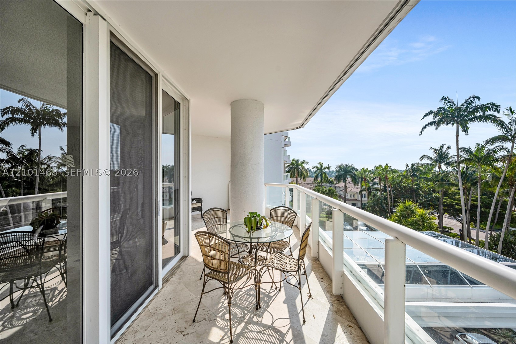 21050 Point Pl #502, Aventura FL 33180