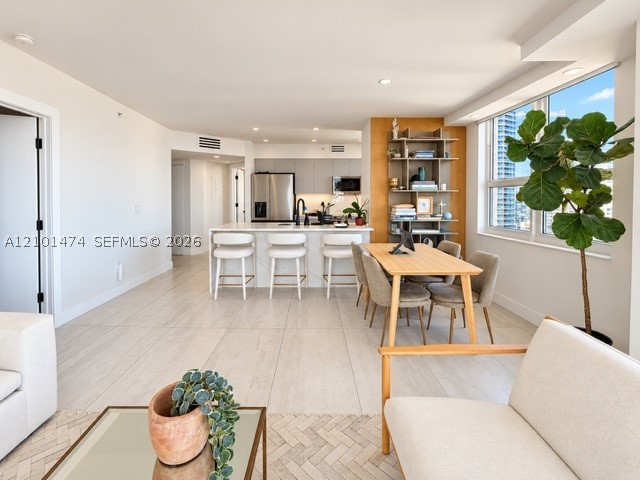 1155 Brickell Bay Dr #3010, Miami FL 33131