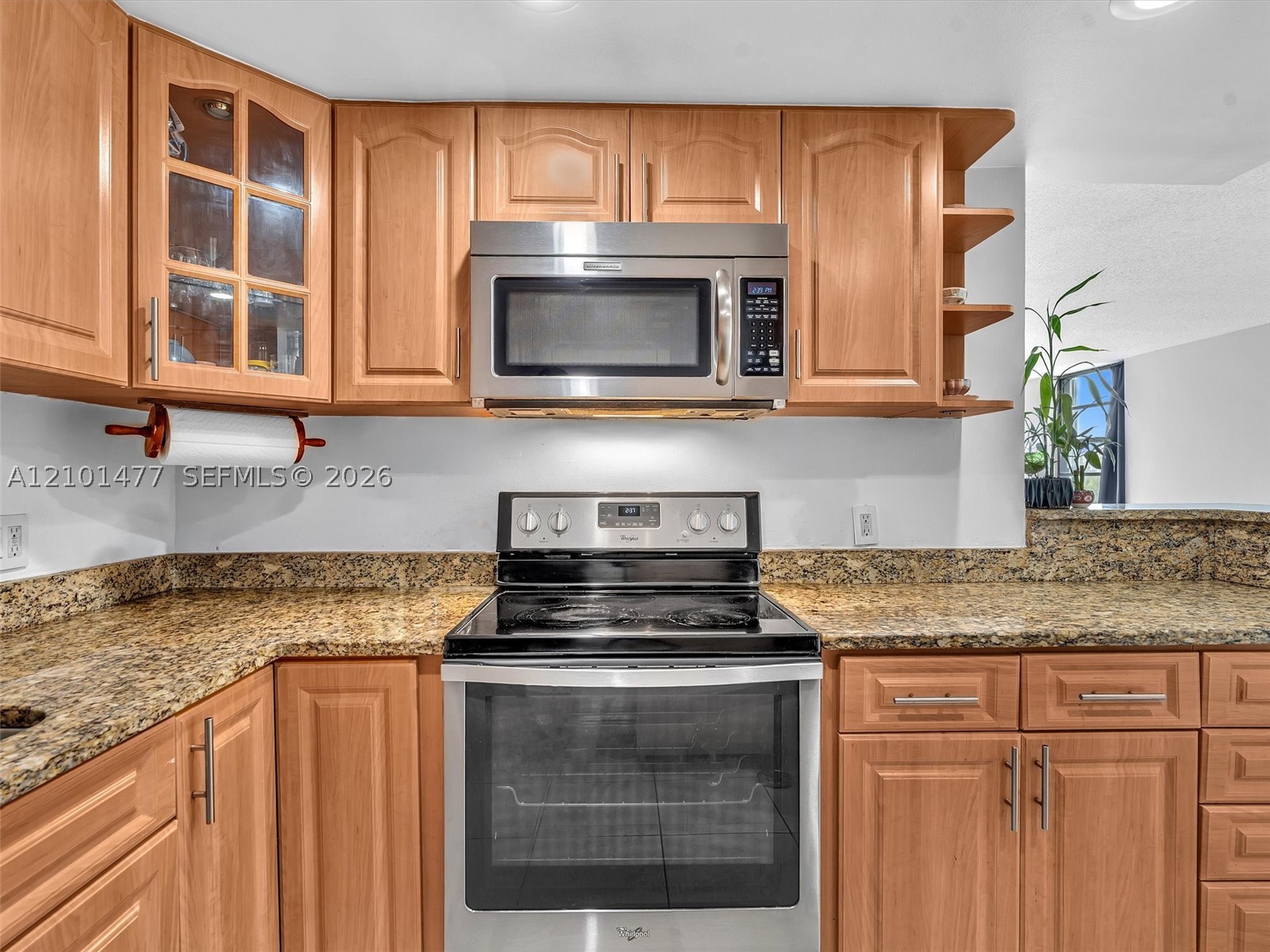 2500 NE 135th St #C502, North Miami FL 33181