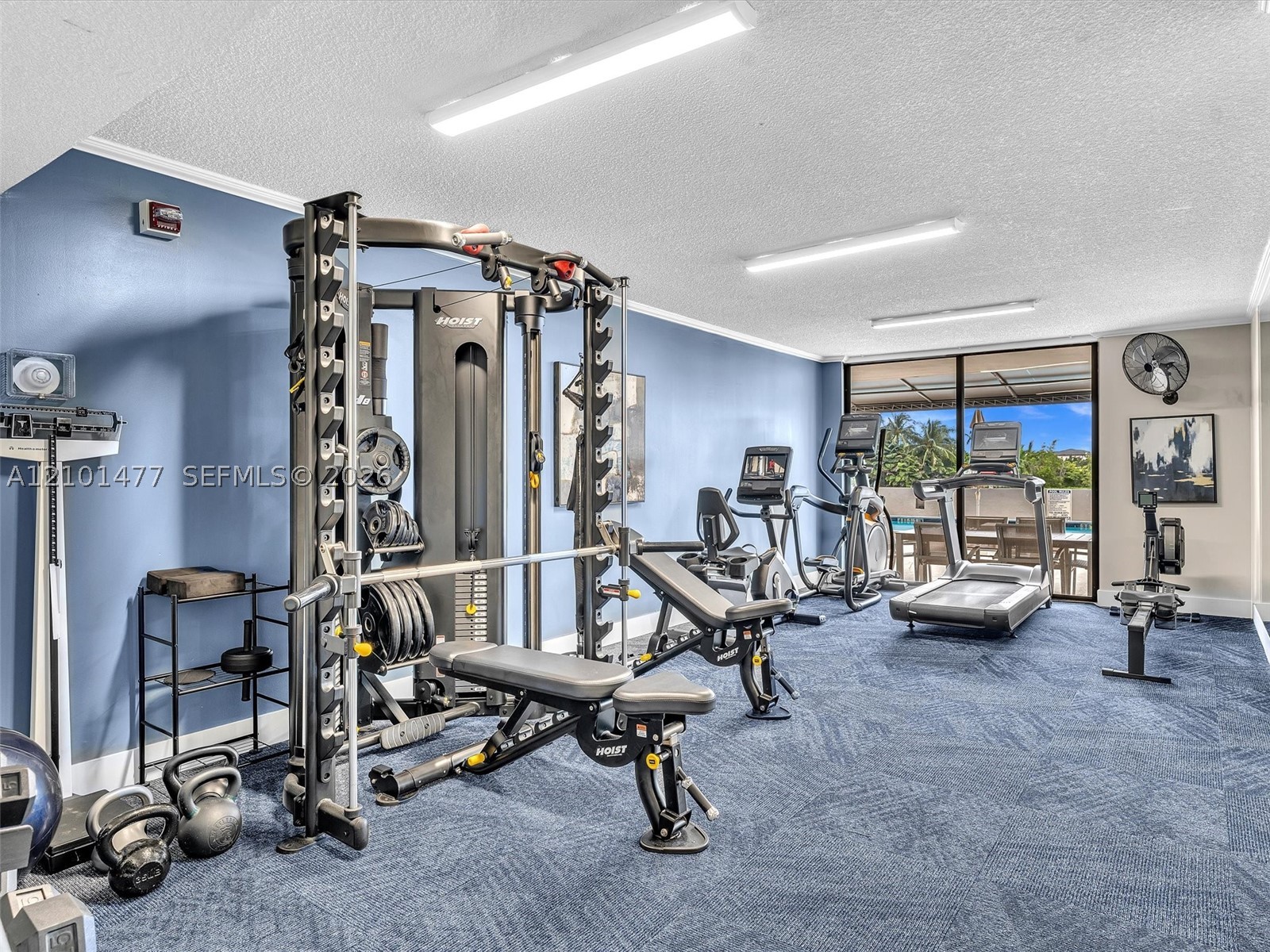 2500 NE 135th St #C502, North Miami FL 33181