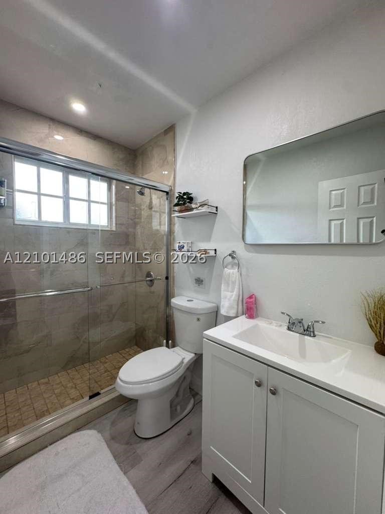 821 NW 173rd Ter, Miami Gardens FL 33169