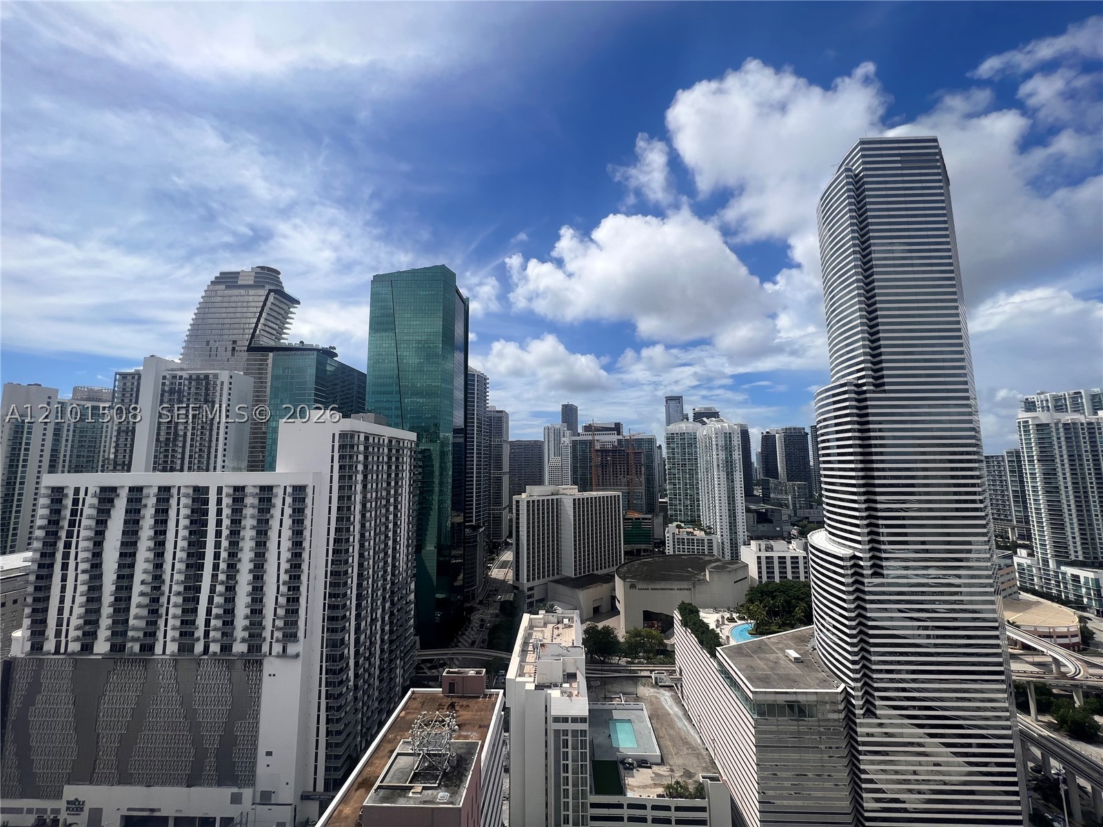 151 SE 1st St #2907, Miami FL 33131