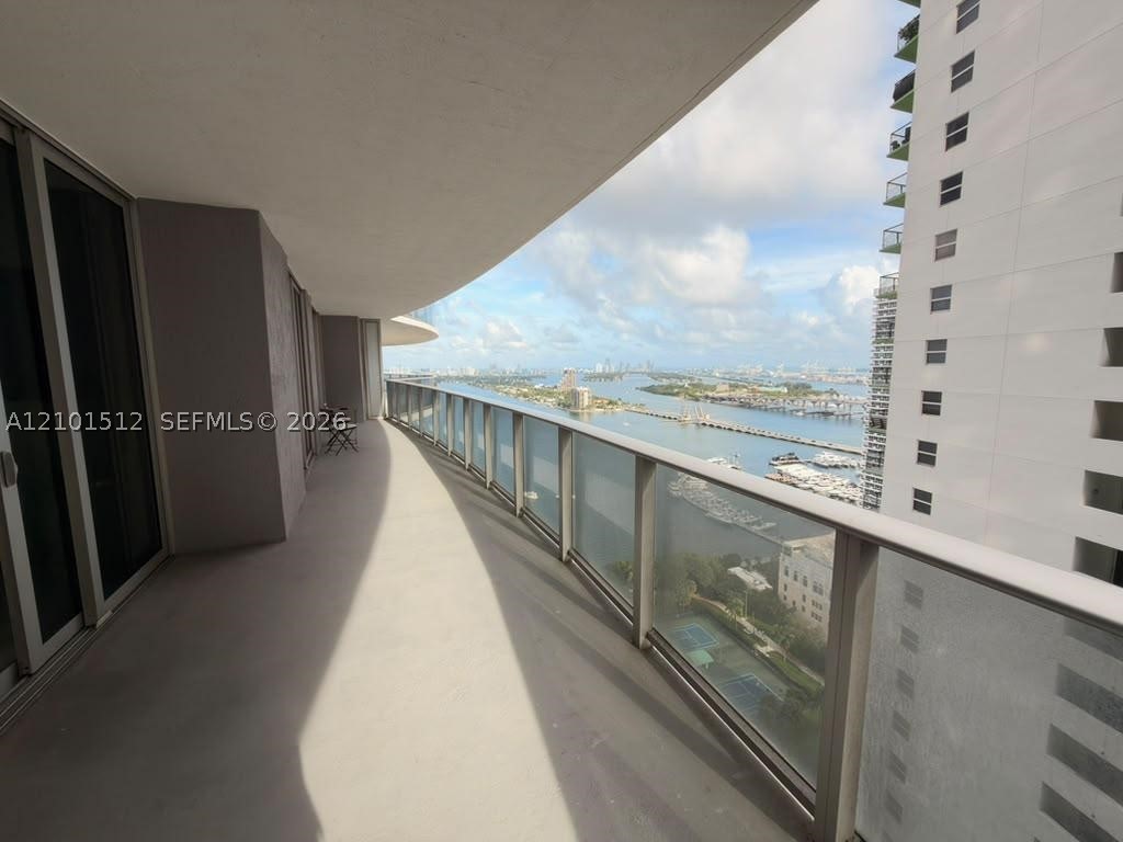 488 NE 18th St #2710, Miami FL 33132