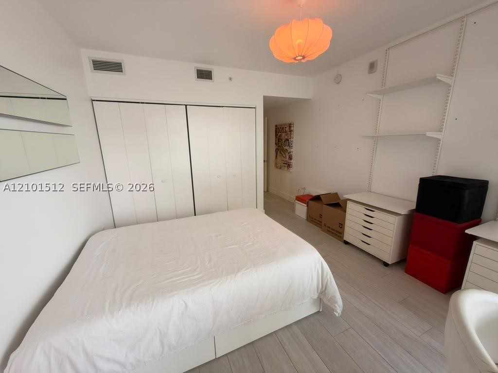 488 NE 18th St #2710, Miami FL 33132