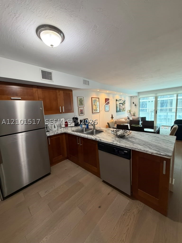 9499 Collins Ave #907, Surfside FL 33154