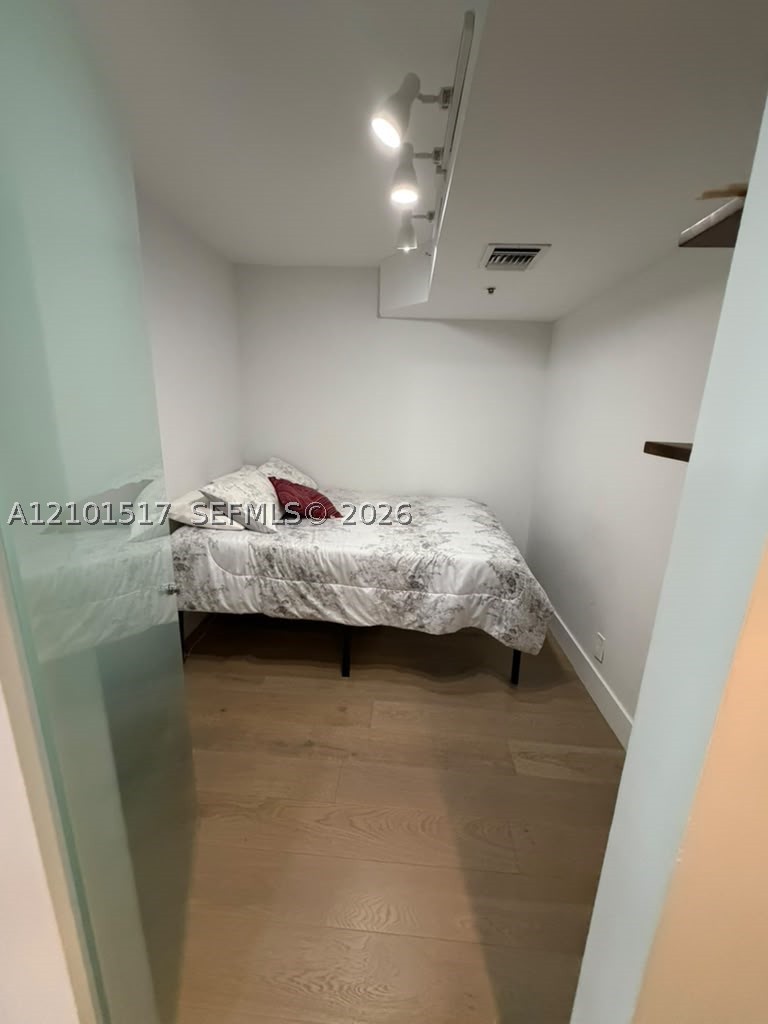 9499 Collins Ave #907, Surfside FL 33154