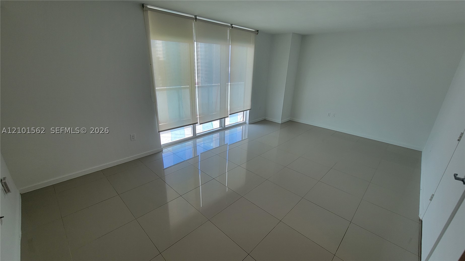 50 Biscayne Blvd #1503, Miami FL 33132