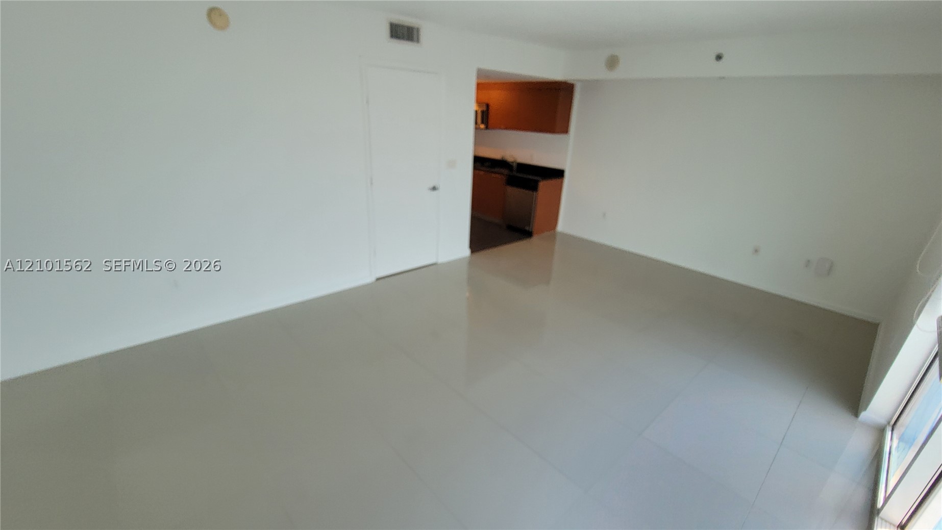 50 Biscayne Blvd #1503, Miami FL 33132