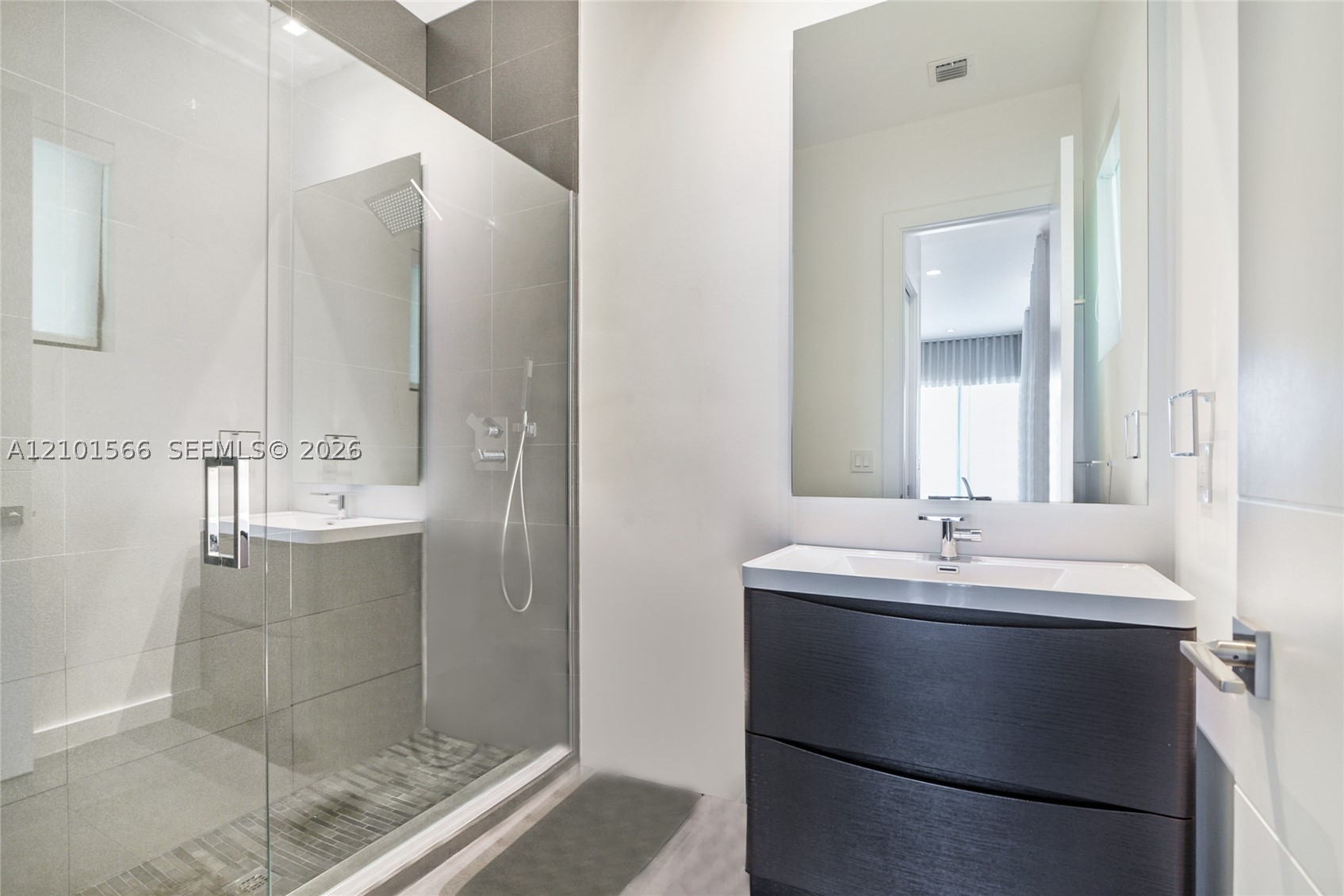 7210 S Prestwick Pl #1, Miami Lakes FL 33014