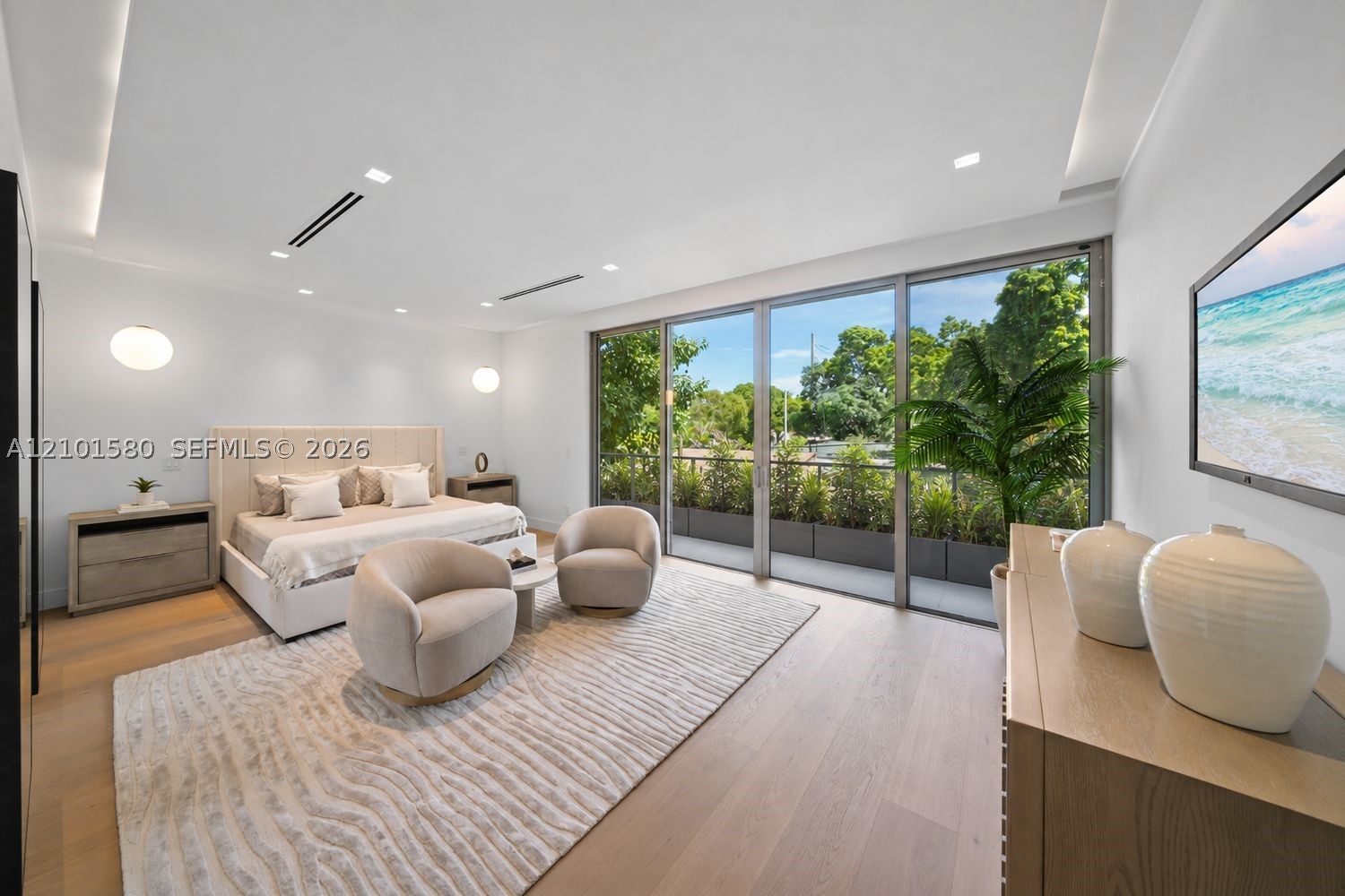 4125 NW 5th Ave, Miami FL 33127