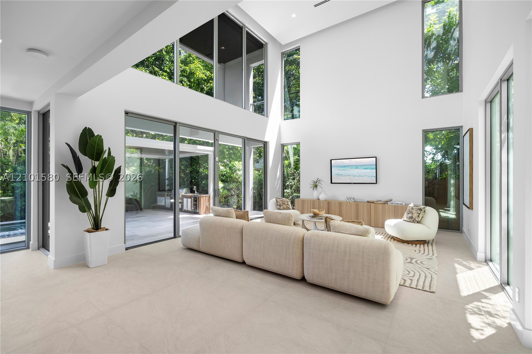 4125 NW 5th Ave, Miami FL 33127