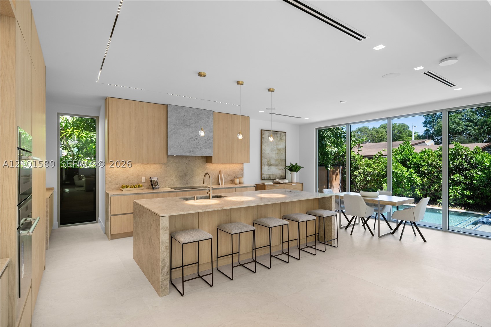 4125 NW 5th Ave, Miami FL 33127