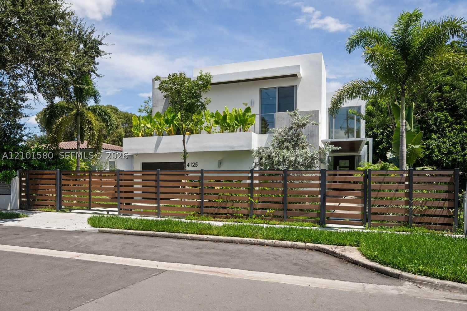 4125 NW 5th Ave, Miami FL 33127