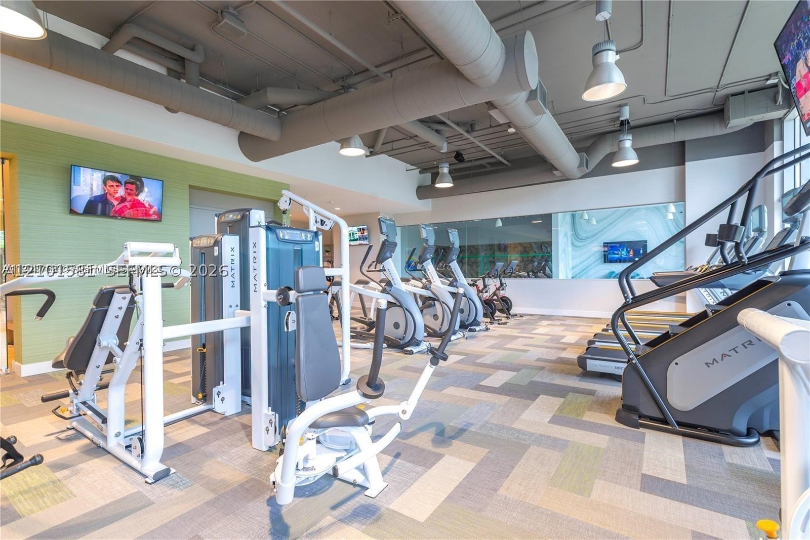 16385 Biscayne Blvd #2406, North Miami Beach FL 33160