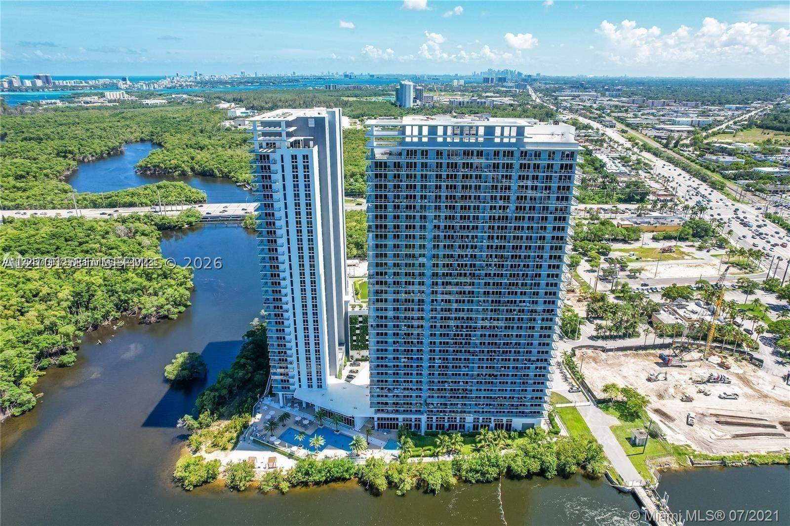 16385 Biscayne Blvd #2406, North Miami Beach FL 33160