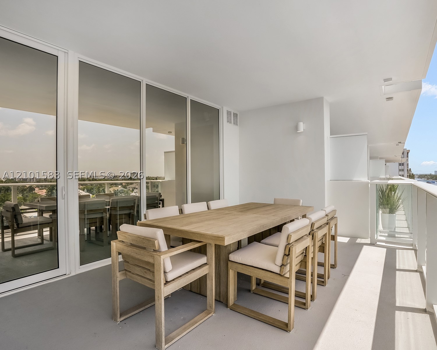407 N Riverside Dr #604, Pompano Beach FL 33062