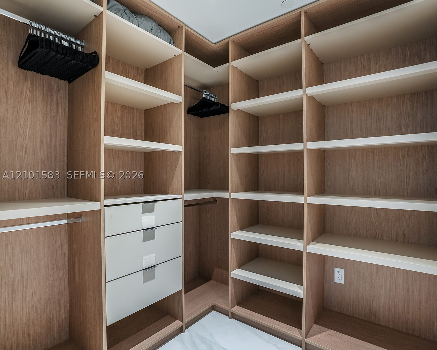407 N Riverside Dr #604, Pompano Beach FL 33062