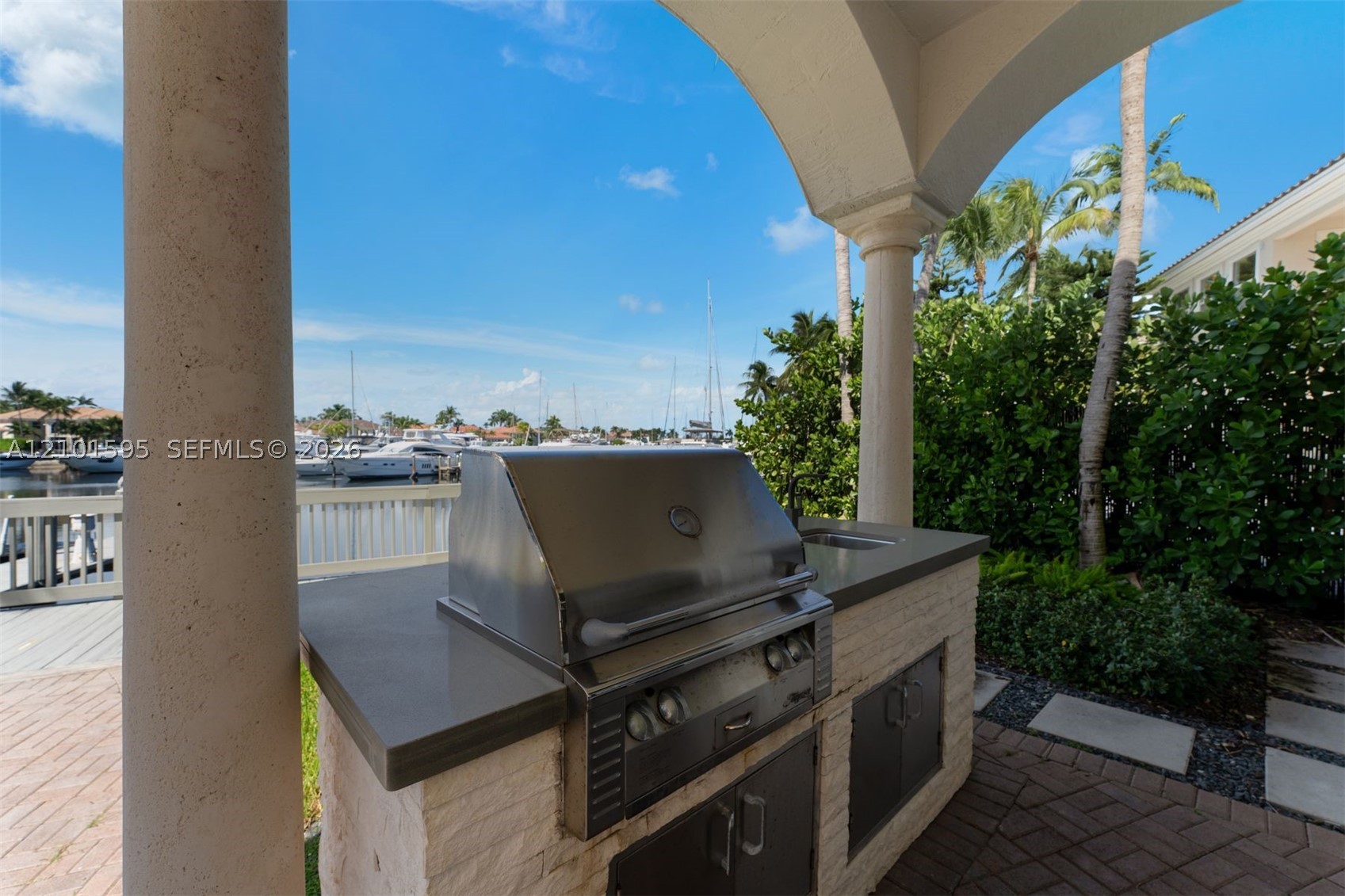 1426 Commodore Way, Hollywood FL 33019