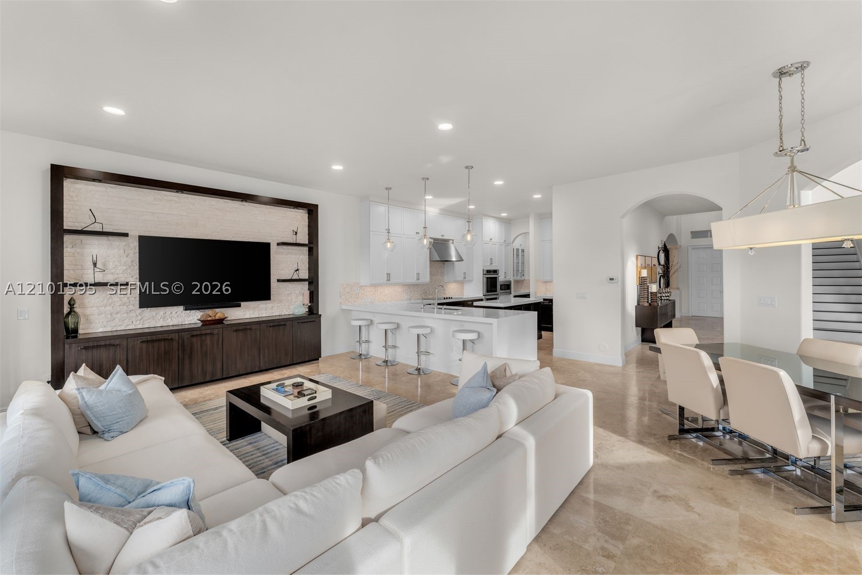 1426 Commodore Way, Hollywood FL 33019