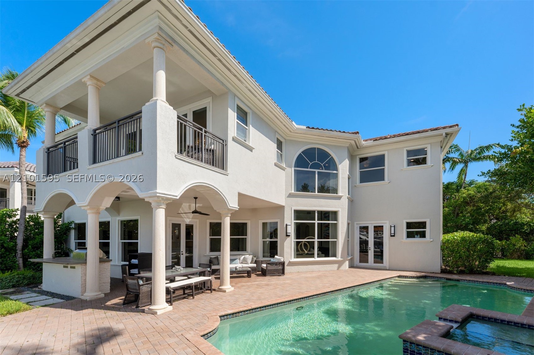 1426 Commodore Way, Hollywood FL 33019