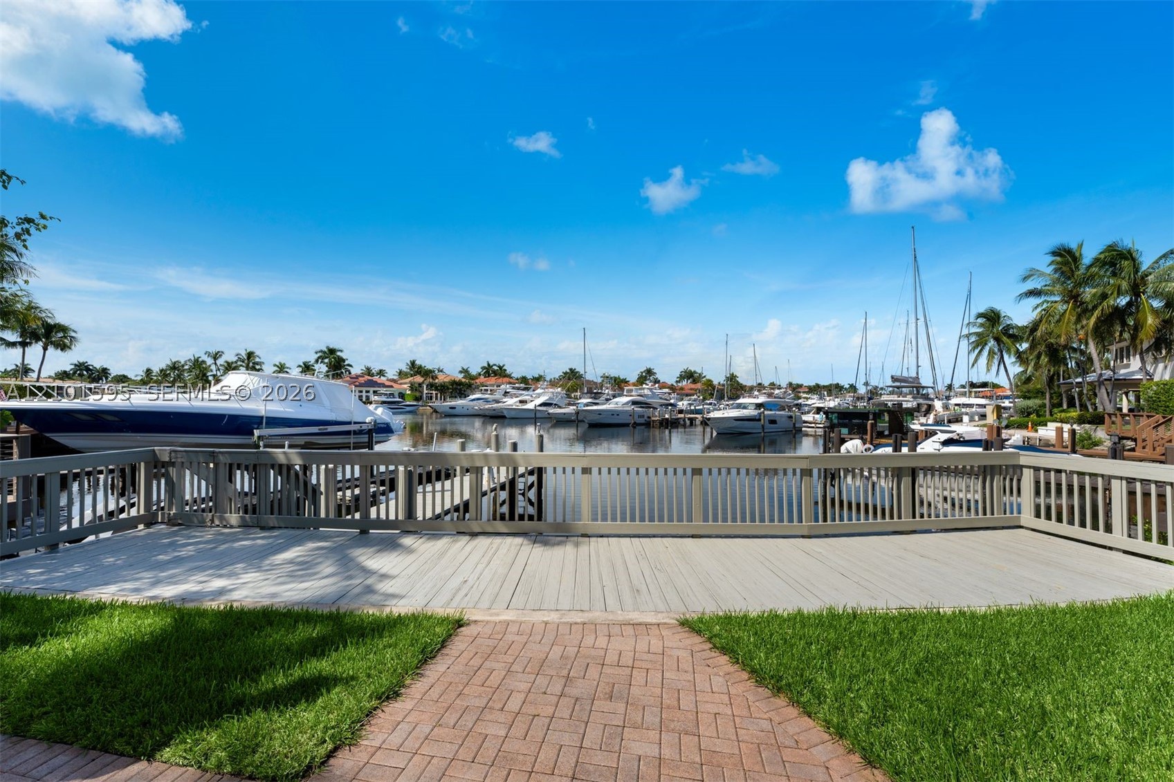 1426 Commodore Way, Hollywood FL 33019