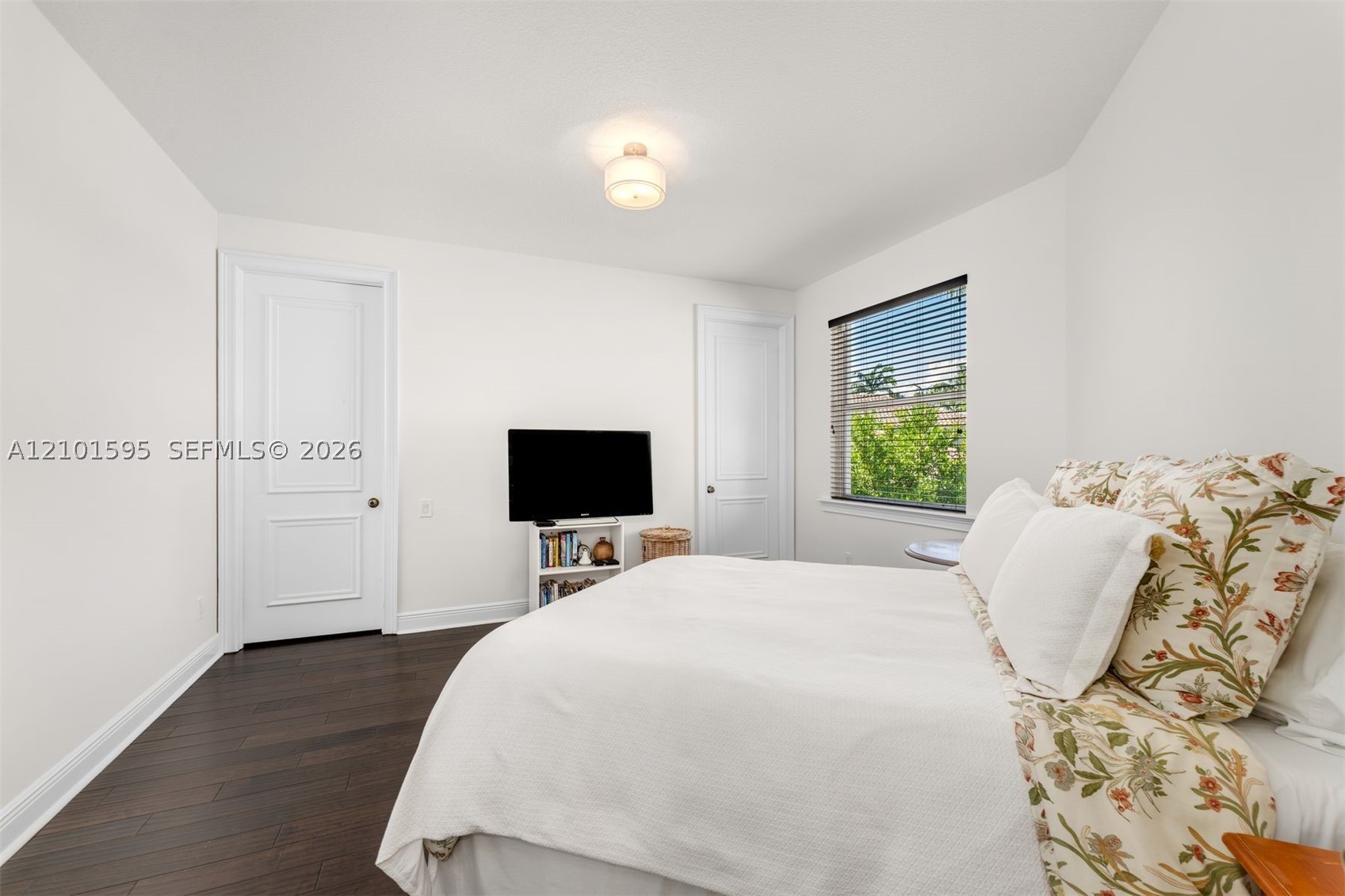 1426 Commodore Way, Hollywood FL 33019