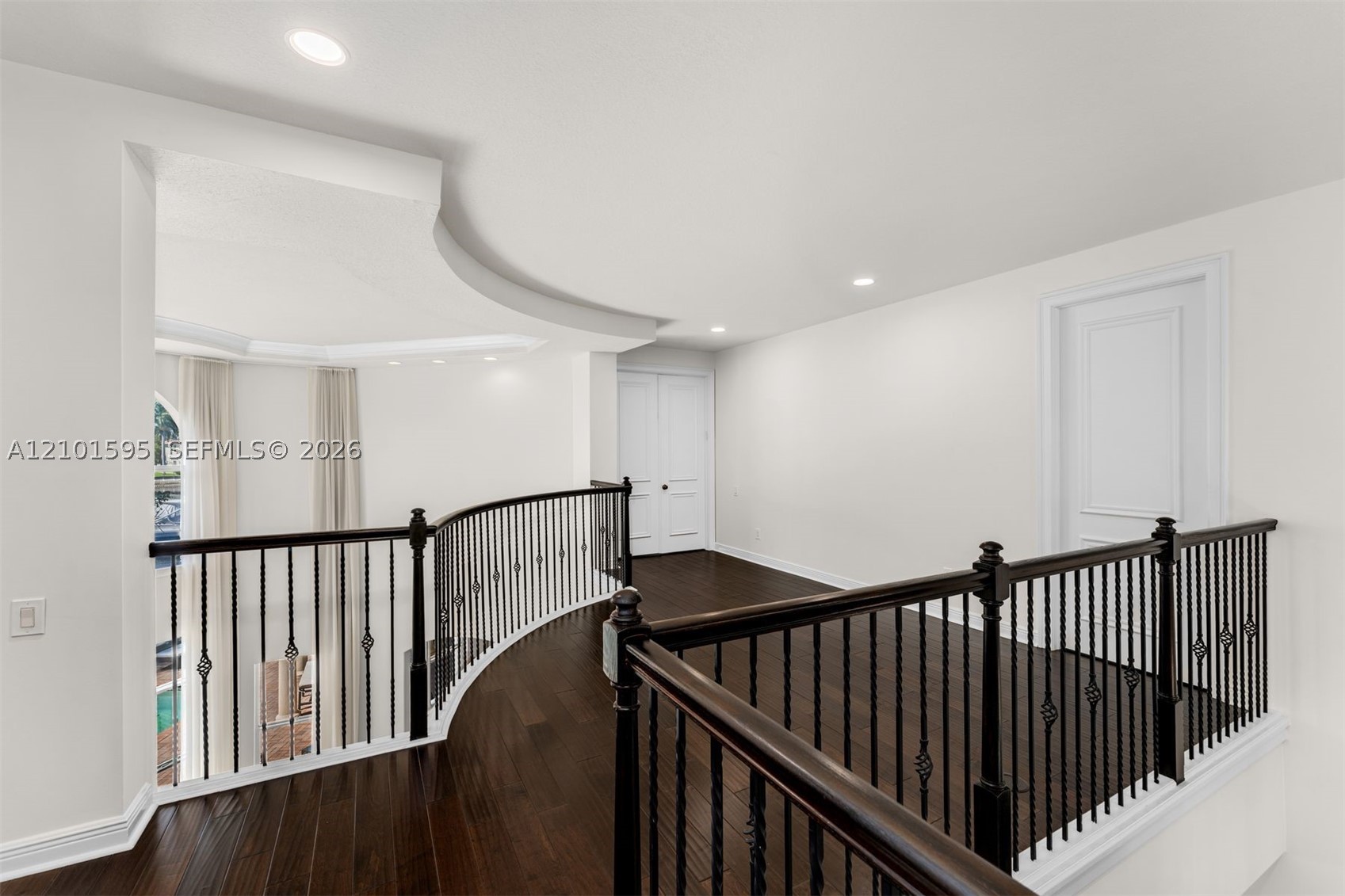 1426 Commodore Way, Hollywood FL 33019