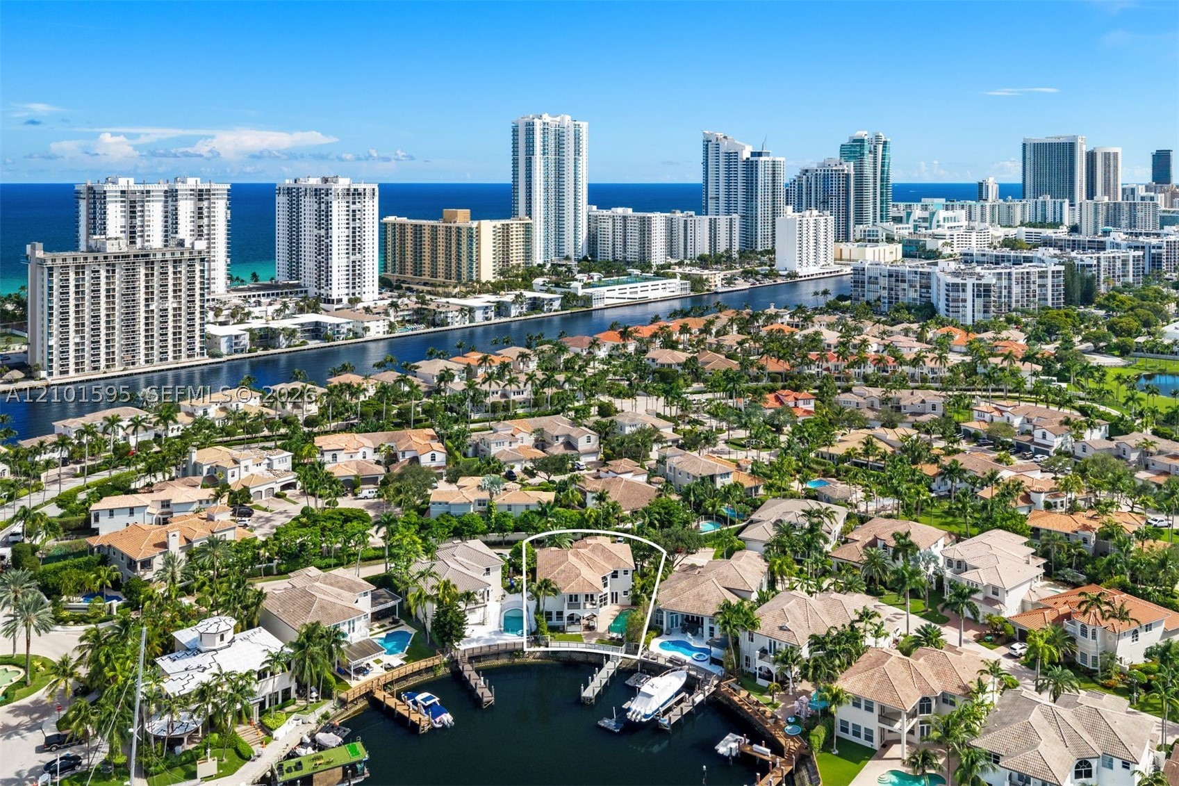 1426 Commodore Way, Hollywood FL 33019