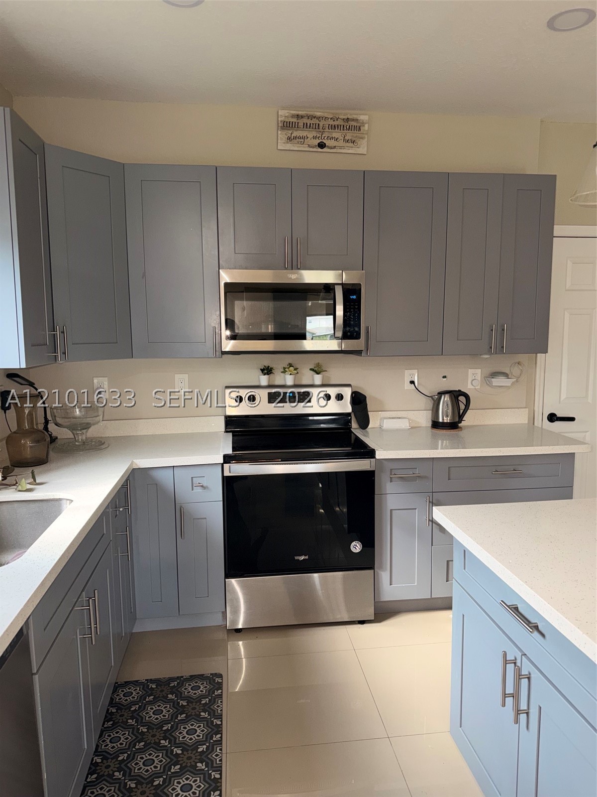 Hallandale Beach FL 33009 - A12101633