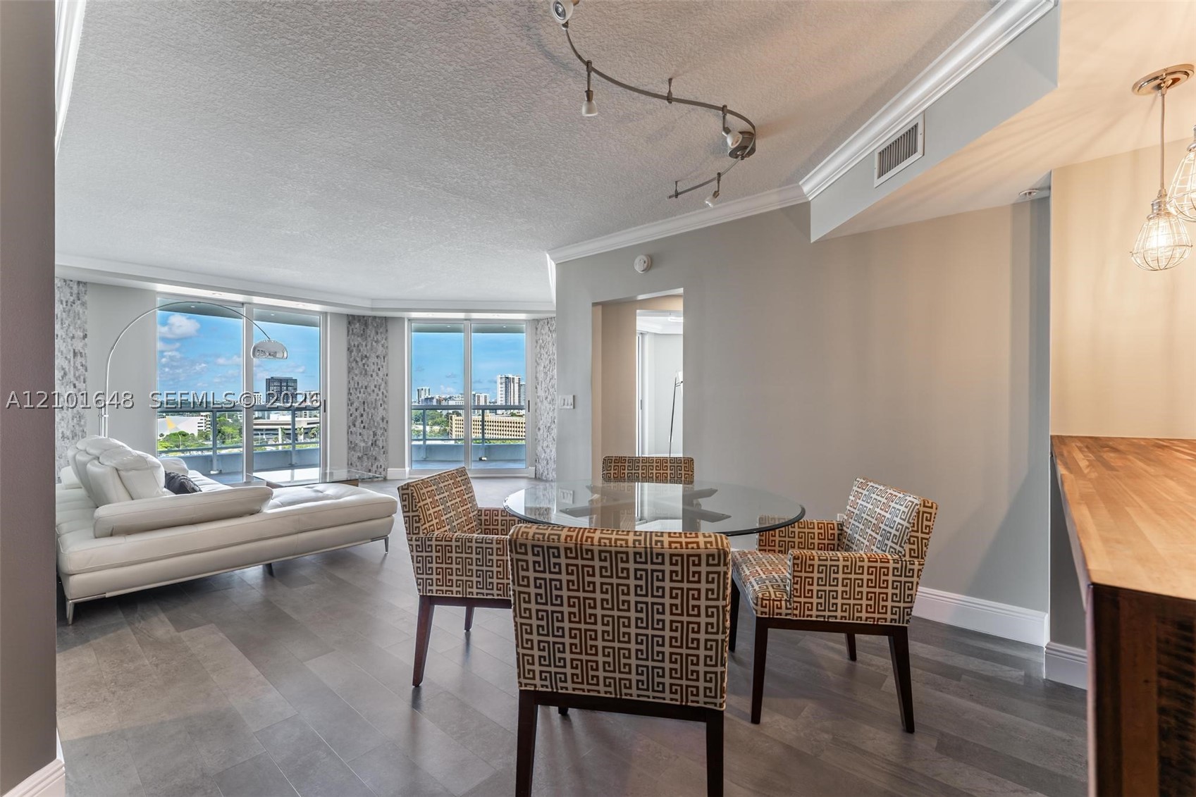 401 SW 4th Ave #1407, Fort Lauderdale FL 33315