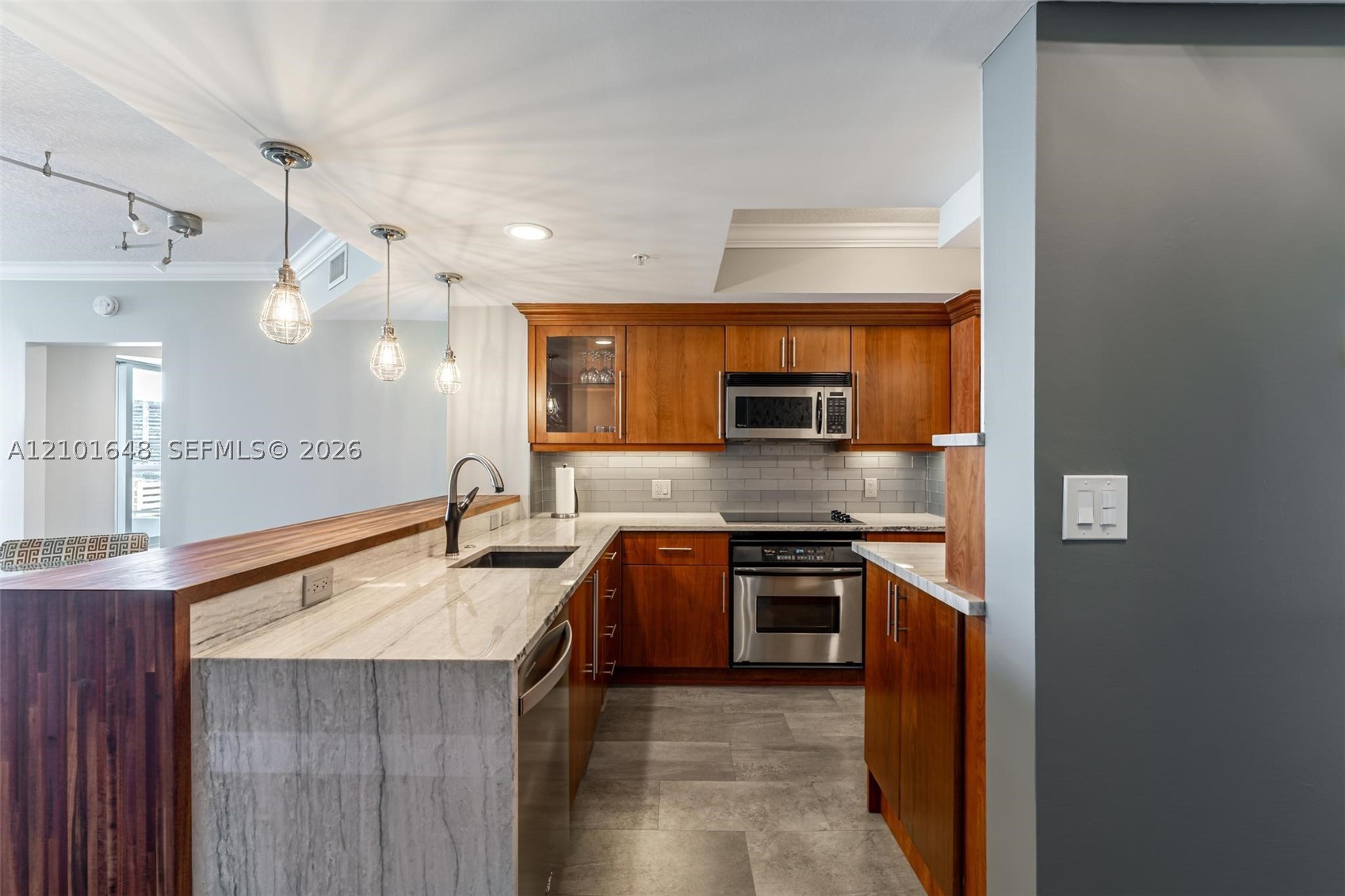 401 SW 4th Ave #1407, Fort Lauderdale FL 33315
