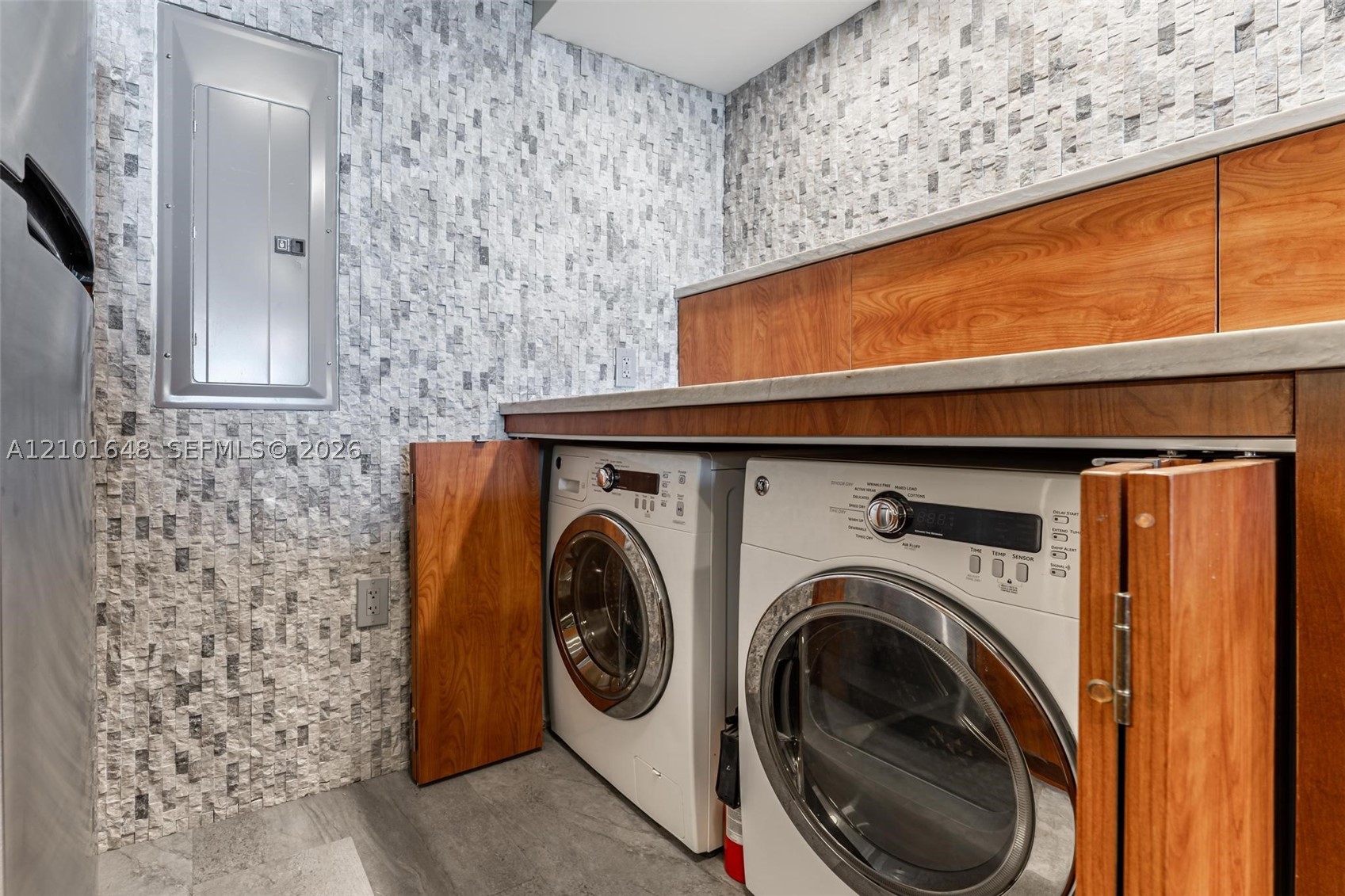 401 SW 4th Ave #1407, Fort Lauderdale FL 33315