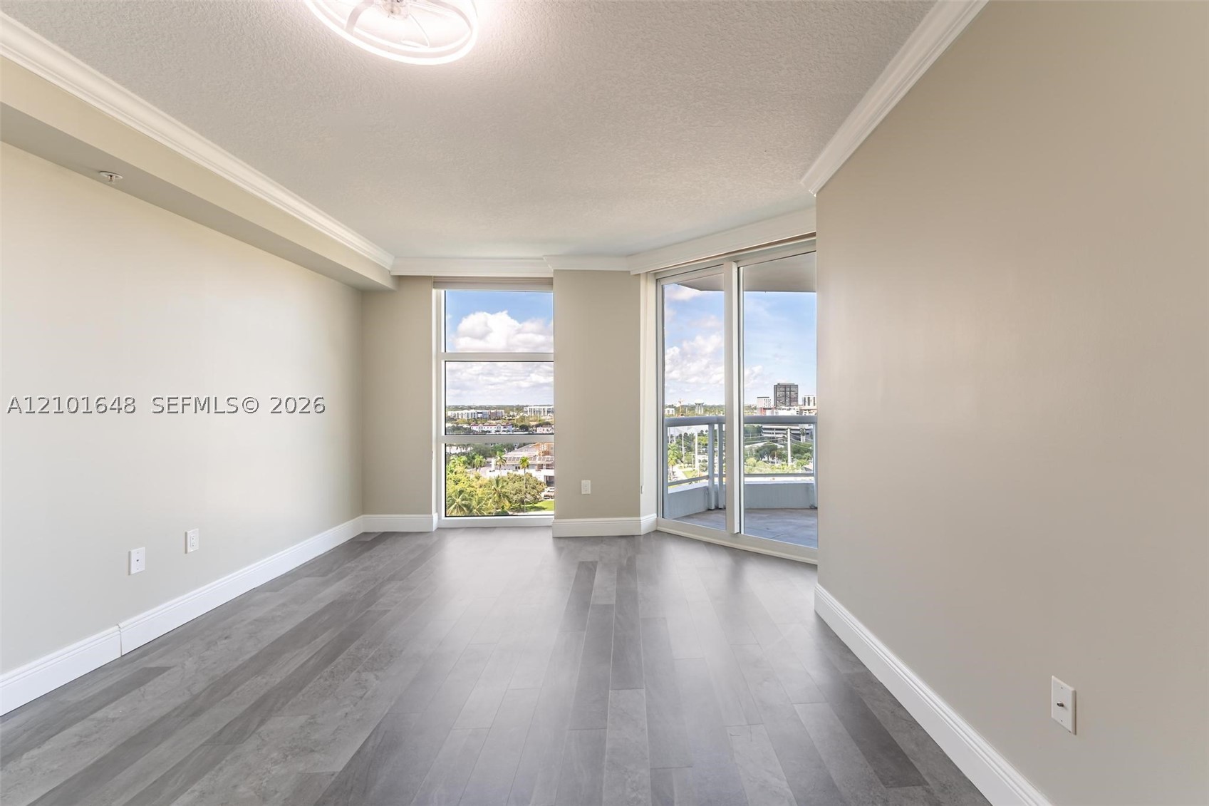 401 SW 4th Ave #1407, Fort Lauderdale FL 33315