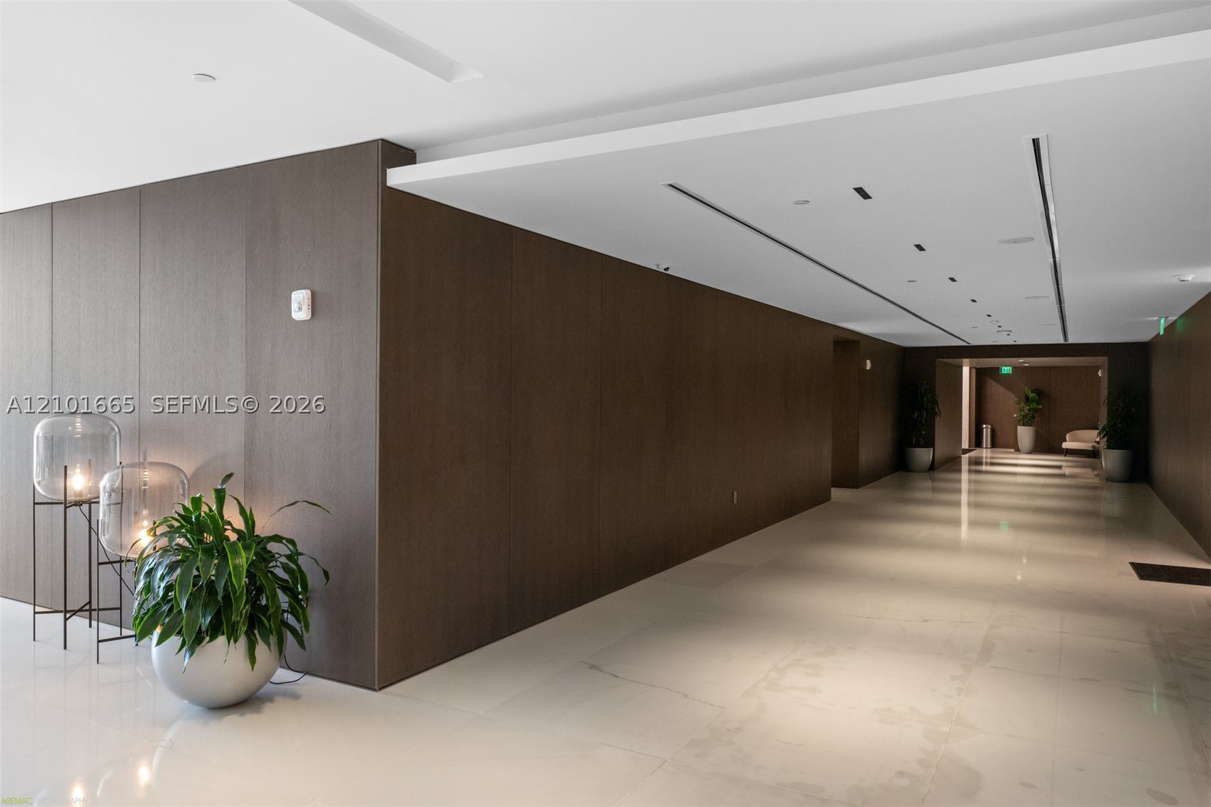 300 Biscayne Boulevard Way #1205C, Miami FL 33131