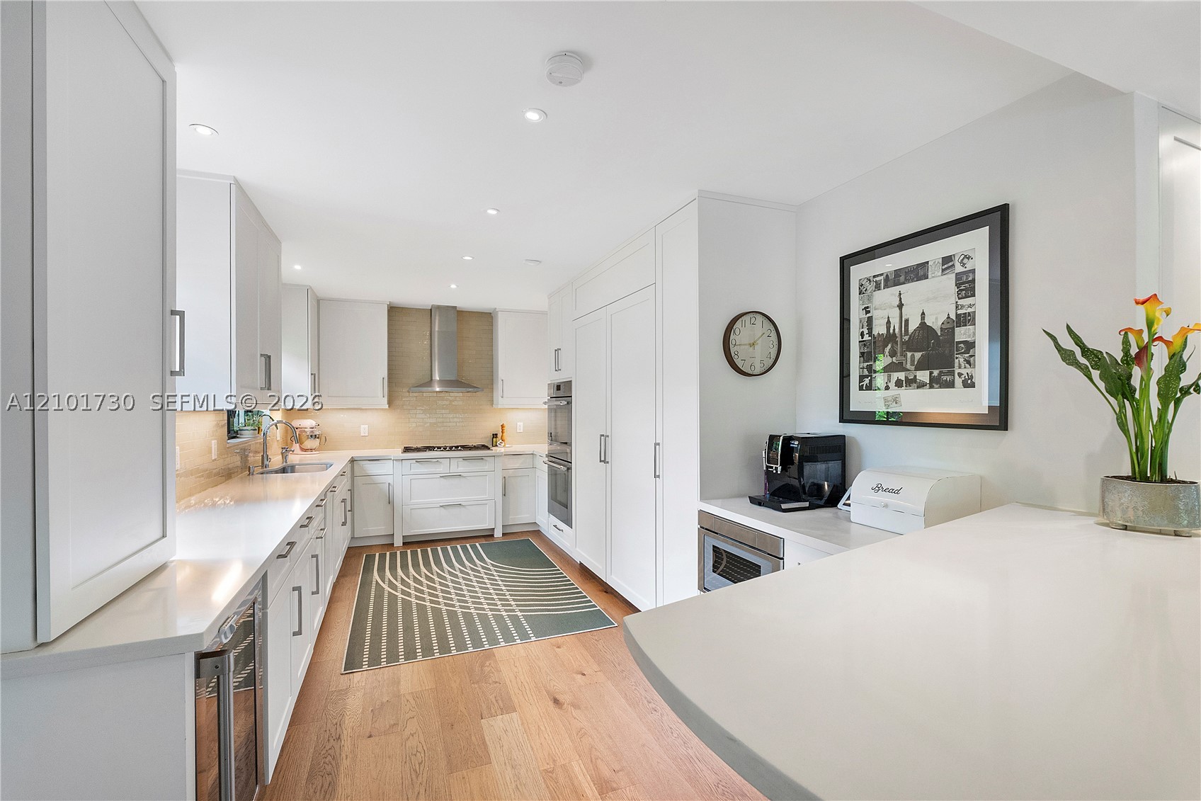 435 W 51st St, Miami Beach FL 33140
