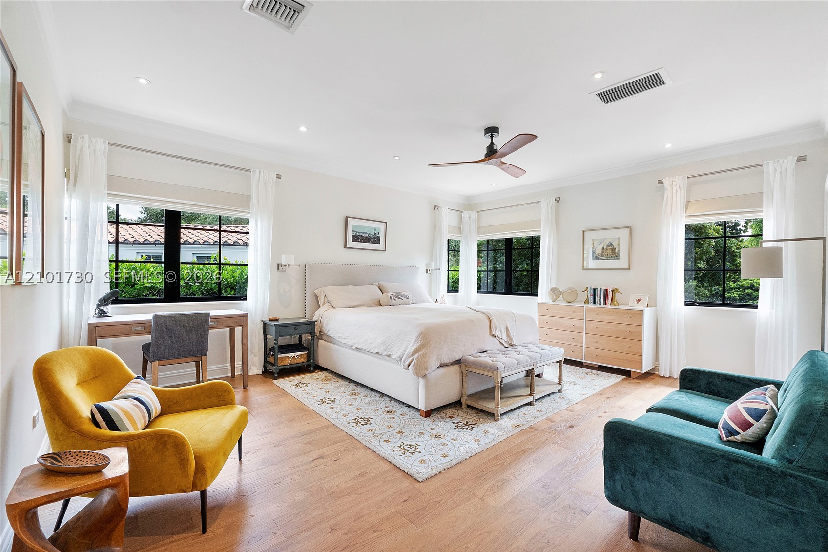 435 W 51st St, Miami Beach FL 33140