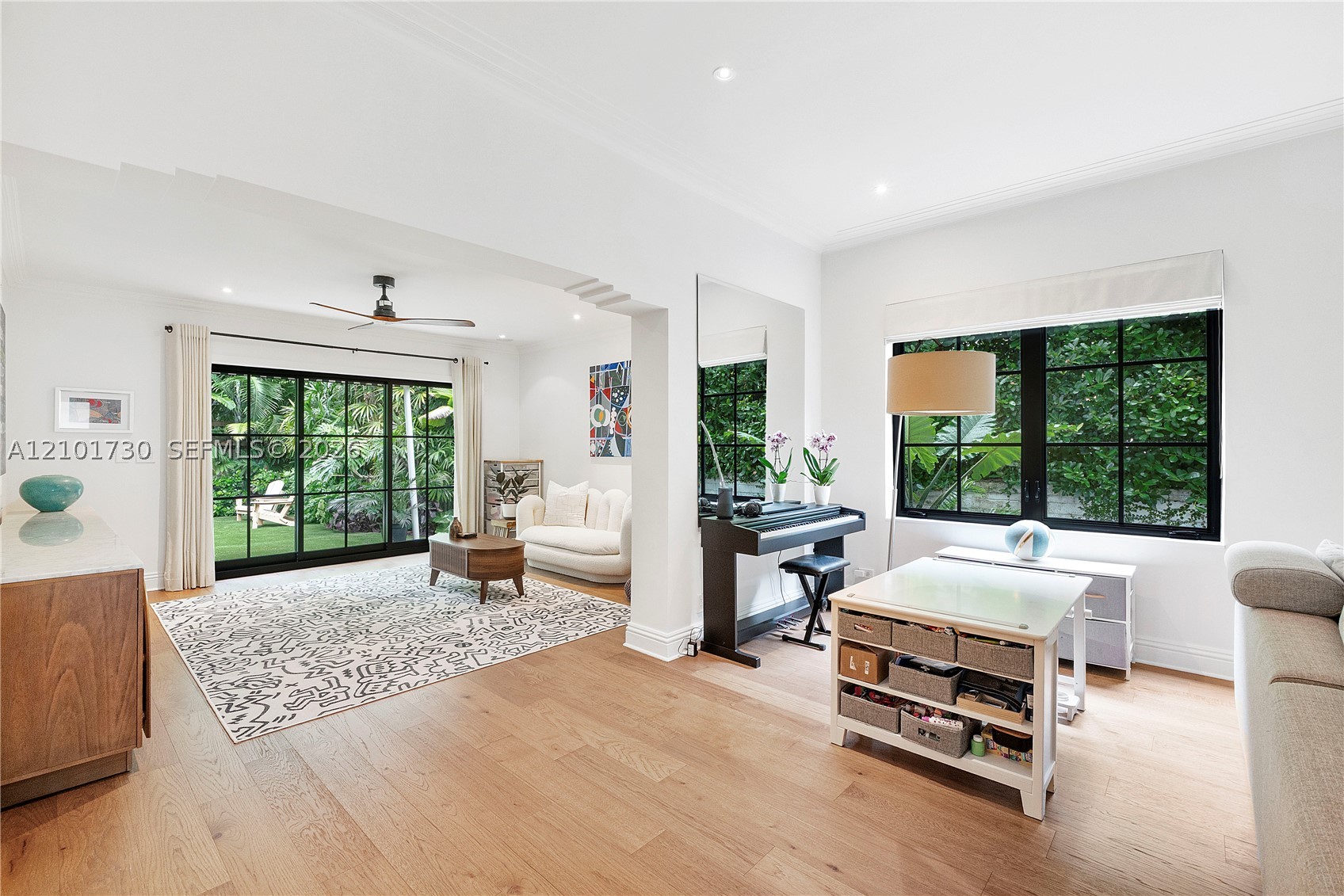 435 W 51st St, Miami Beach FL 33140