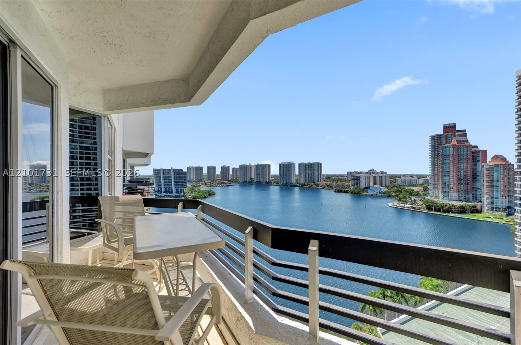 3600 Mystic Pointe Dr #PH3, Aventura FL 33180