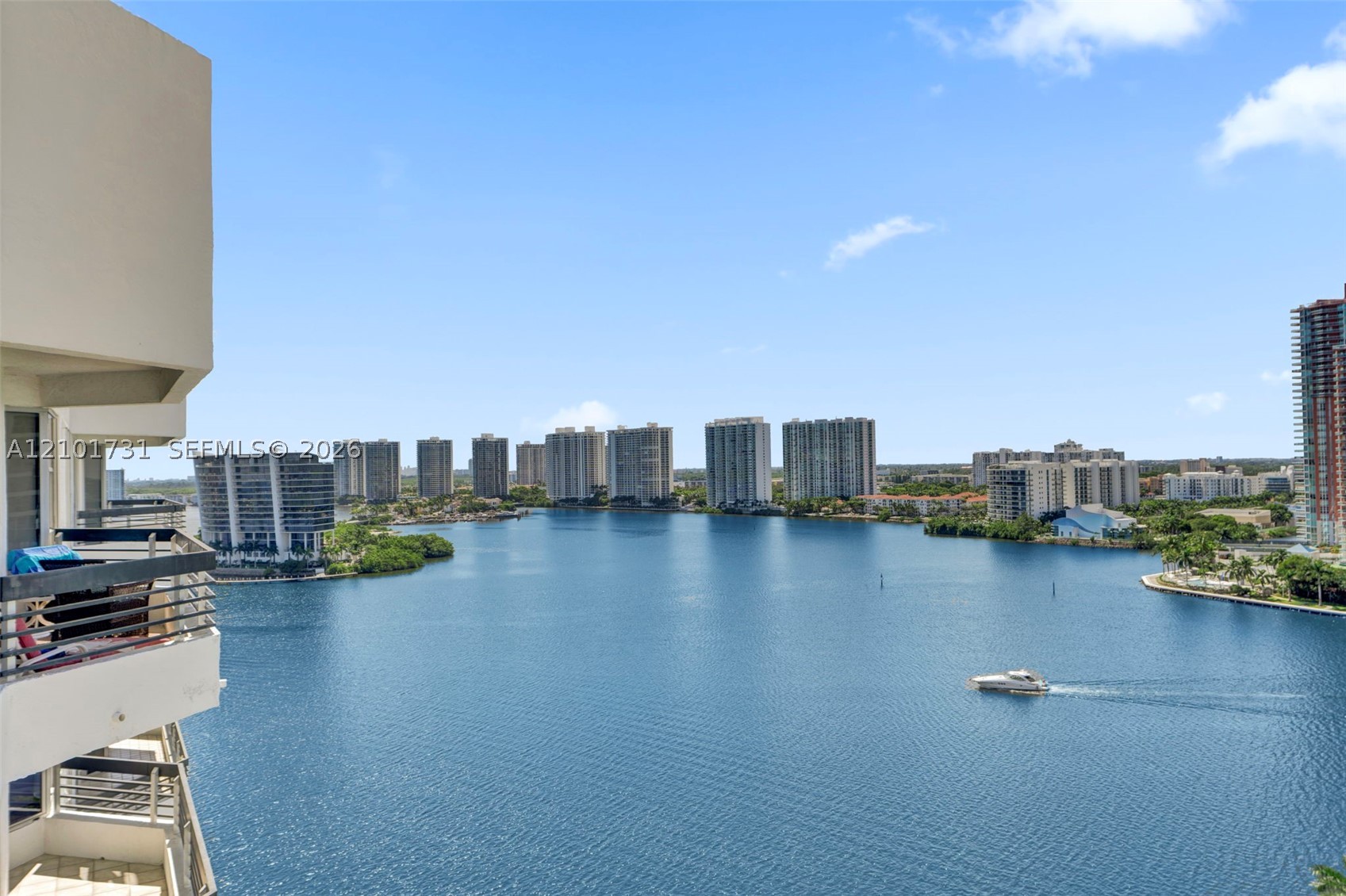 3600 Mystic Pointe Dr #PH3, Aventura FL 33180