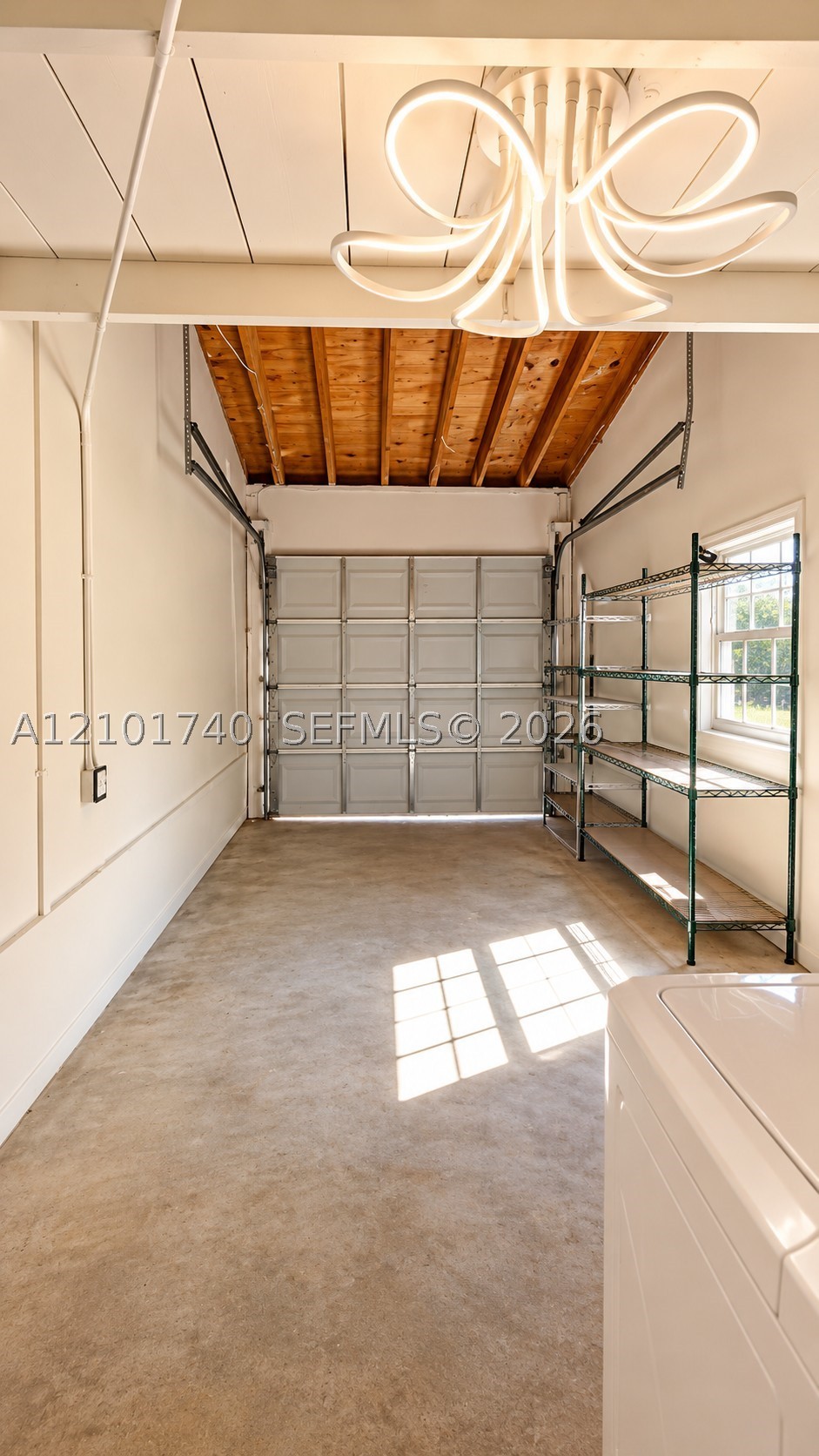 177 NE 86th St, El Portal FL 33138