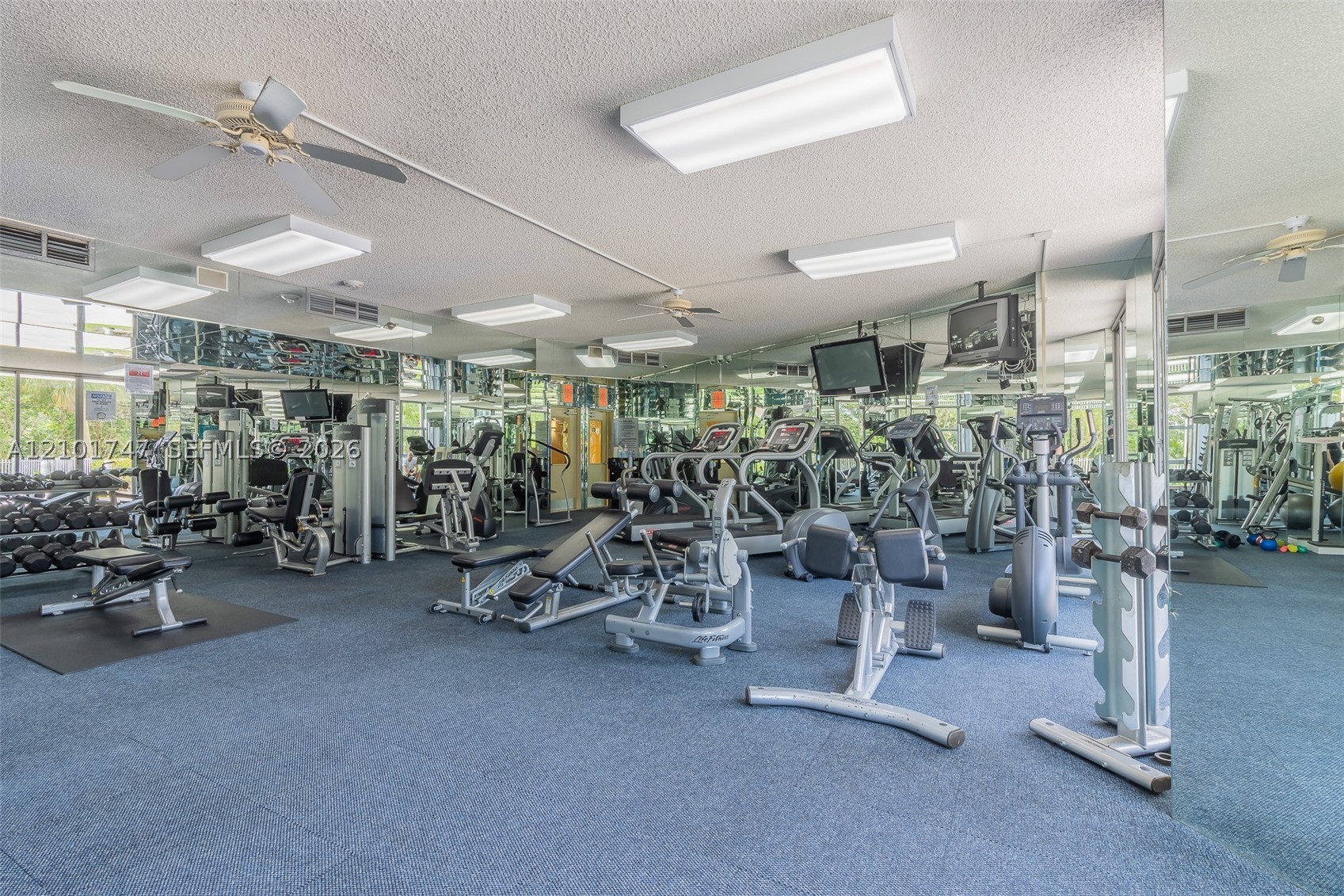3400 NE 192 ST #1905, Aventura FL 33180