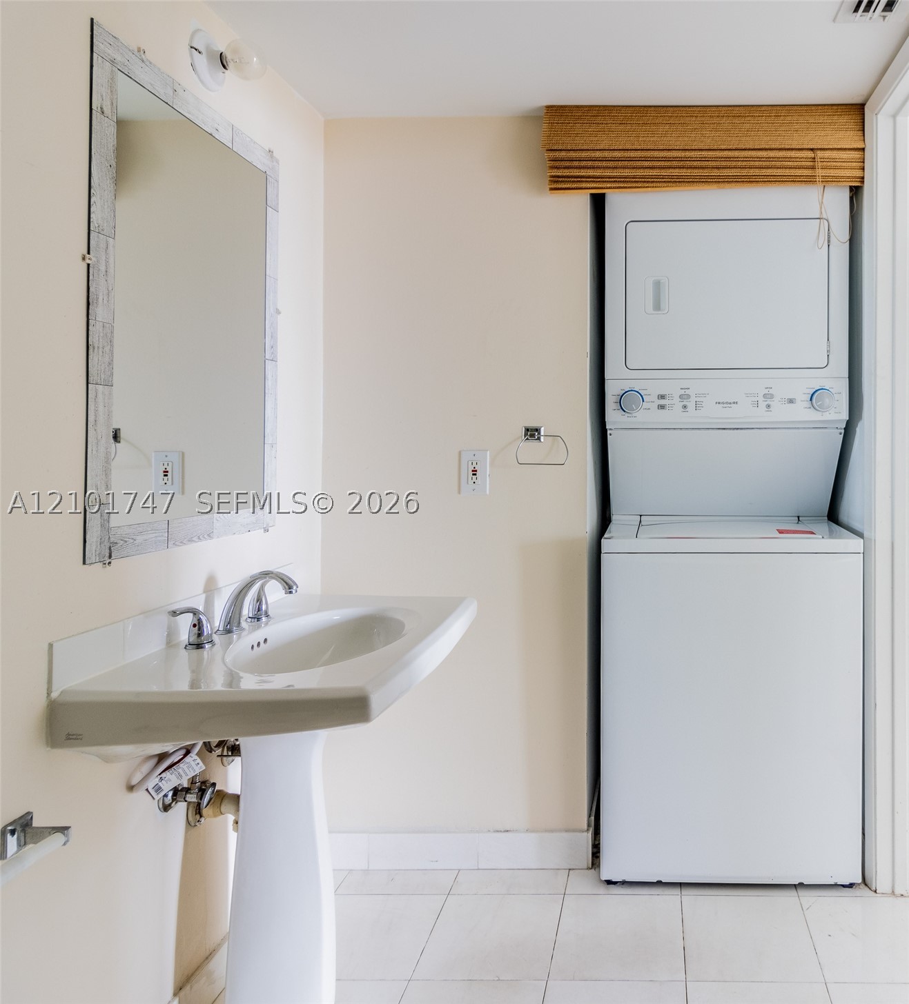 3400 NE 192 ST #1905, Aventura FL 33180