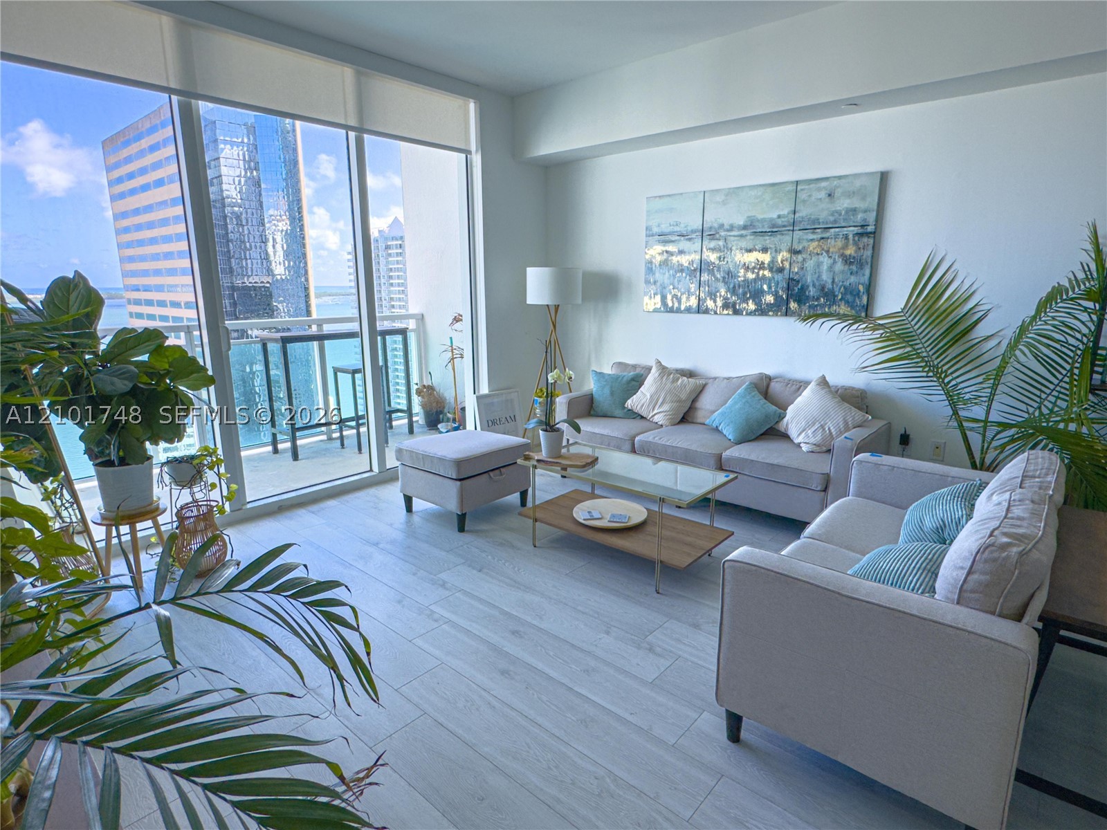 951 Brickell Ave #2508, Miami FL 33131