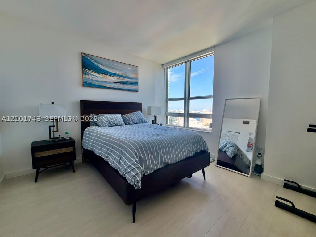 951 Brickell Ave #2508, Miami FL 33131