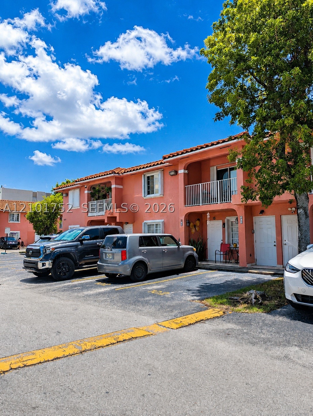 5800 W 18th Ln #202, Hialeah FL 33012