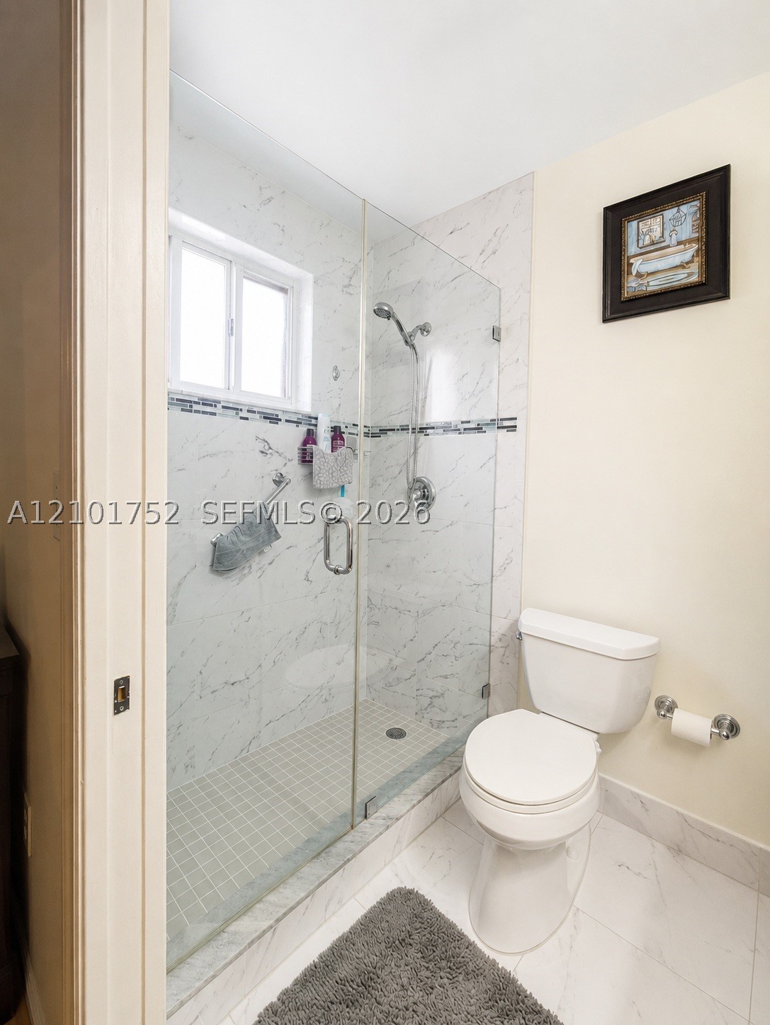 5800 W 18th Ln #202, Hialeah FL 33012