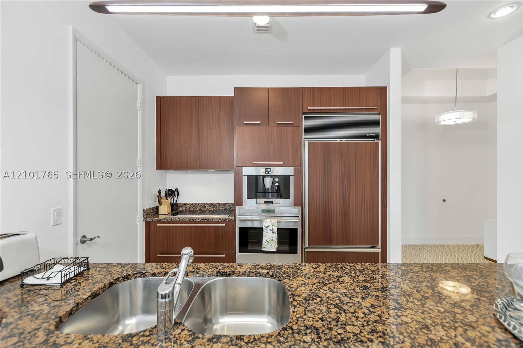 Sunny Isles Beach FL 33160 - A12101765